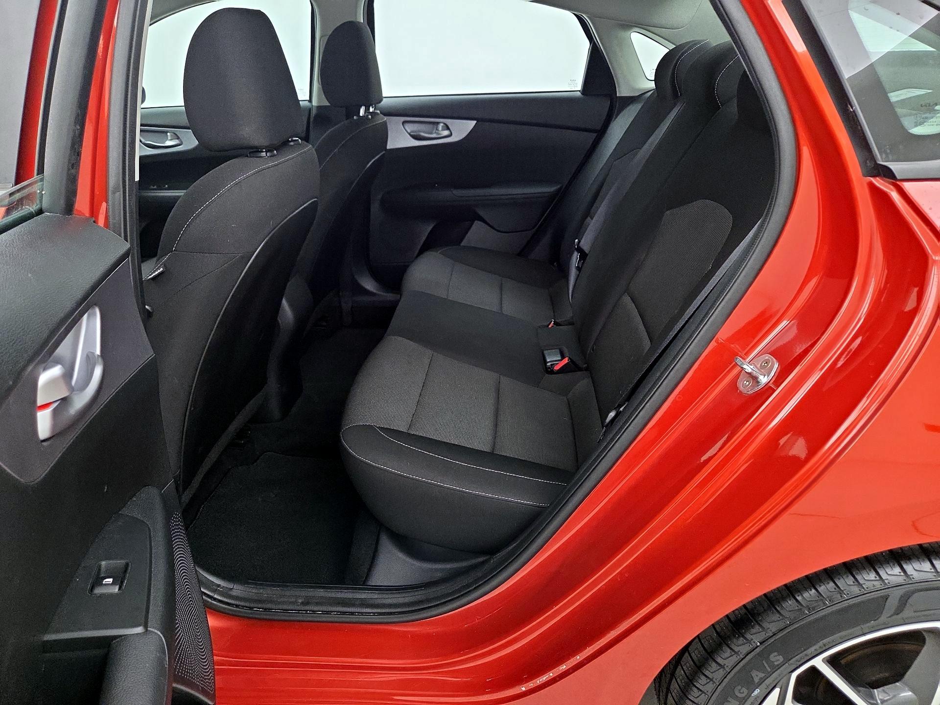 Thumbnail: 2022 Kia Forte - 19