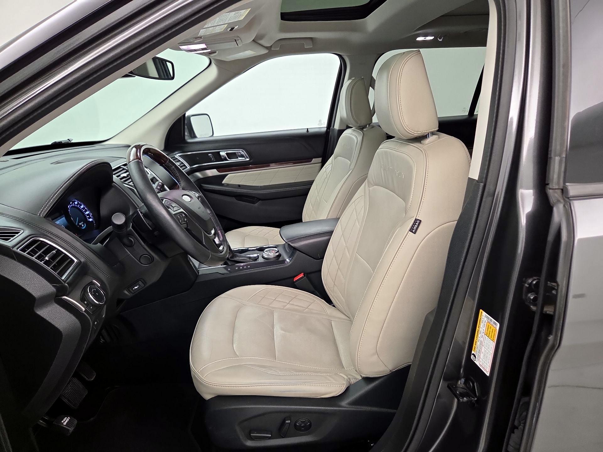 Thumbnail: 2019 Ford Explorer - 11