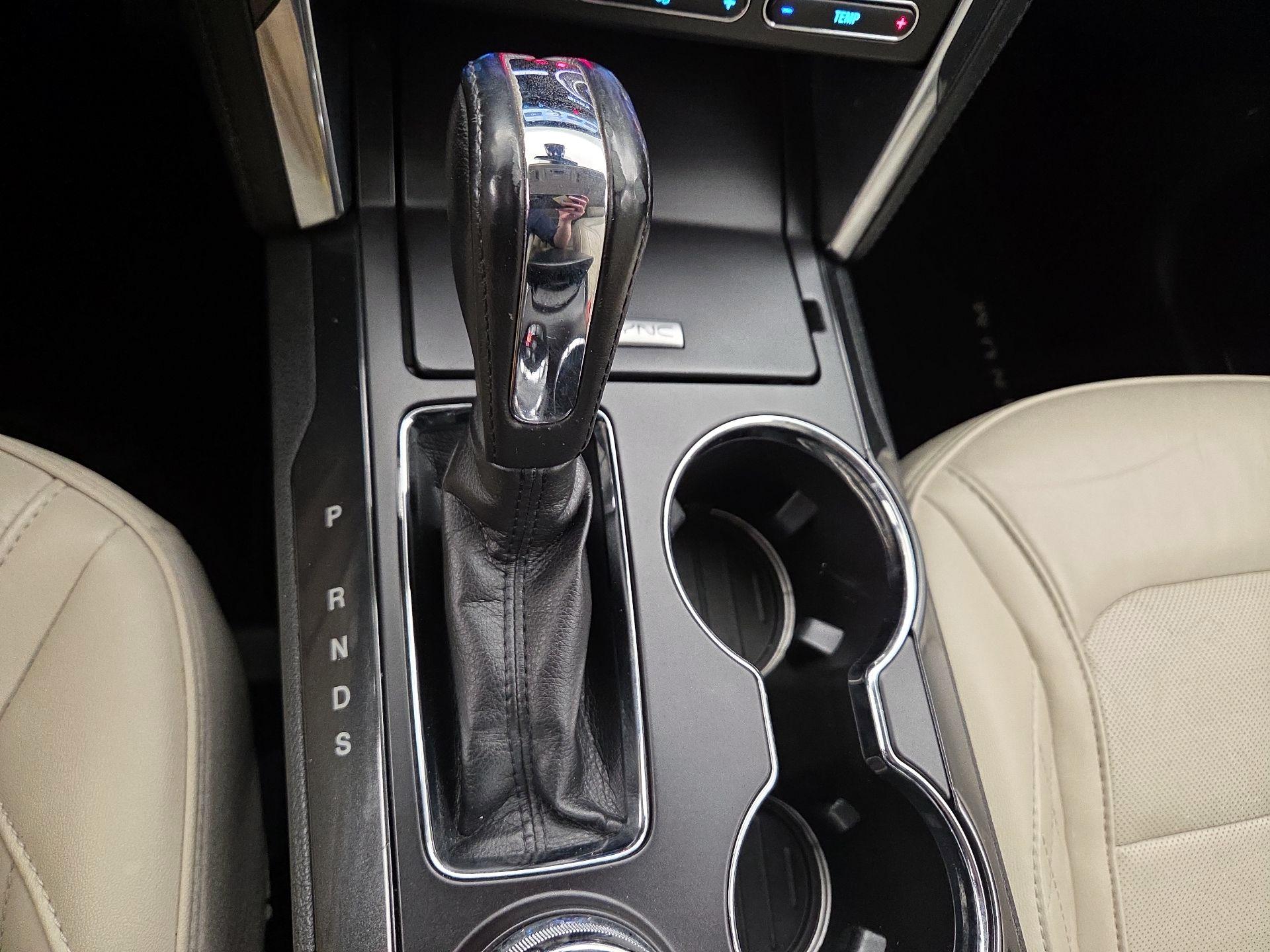 Thumbnail: 2019 Ford Explorer - 18