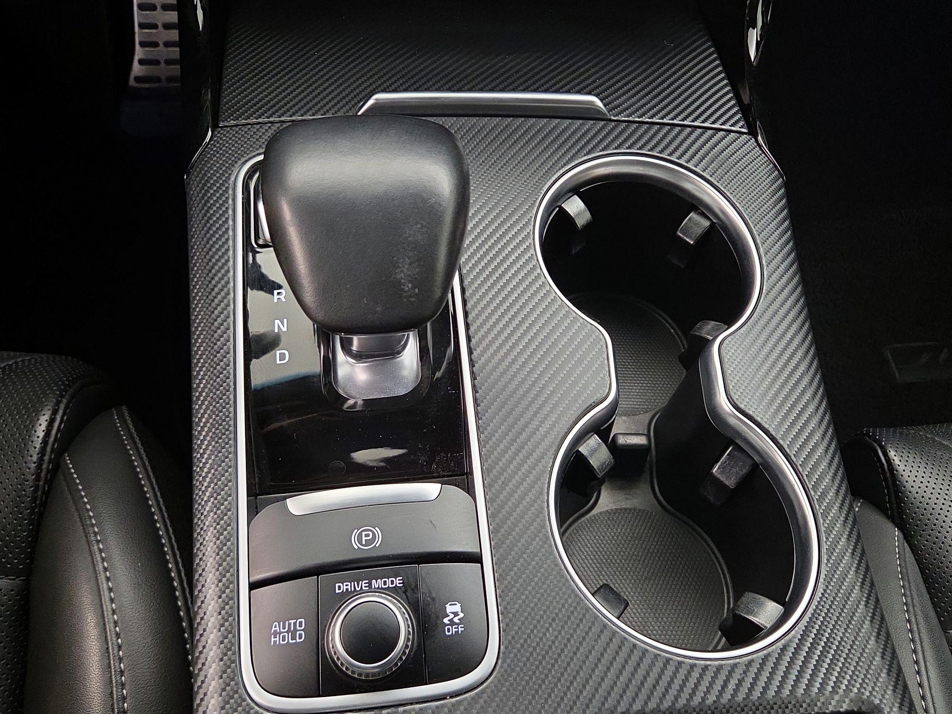 Thumbnail: 2022 Kia Stinger - 18