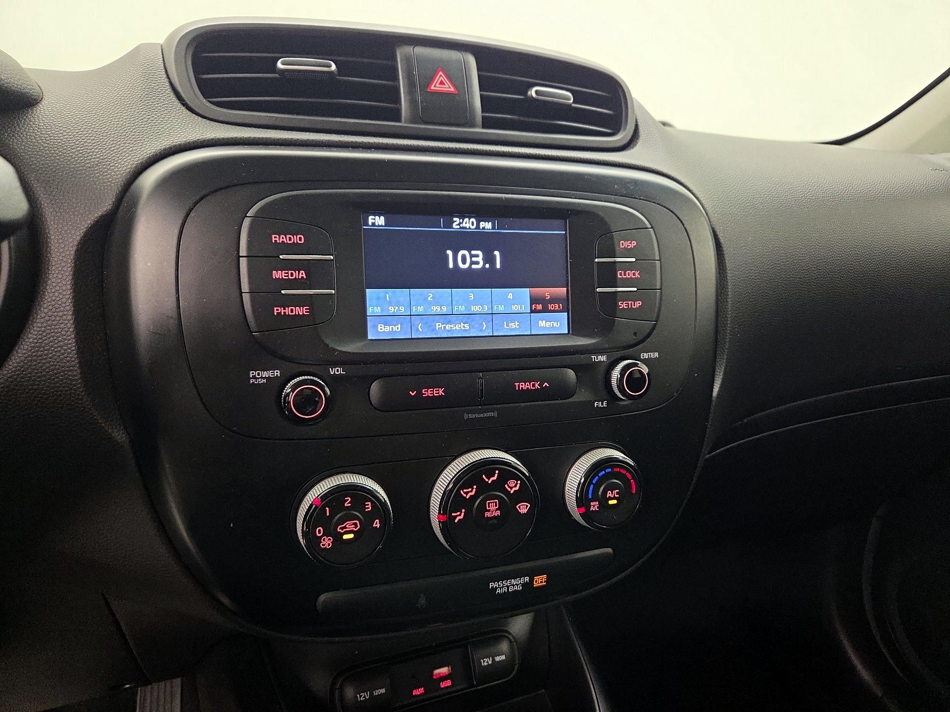 Thumbnail: 2019 Kia Soul - 13