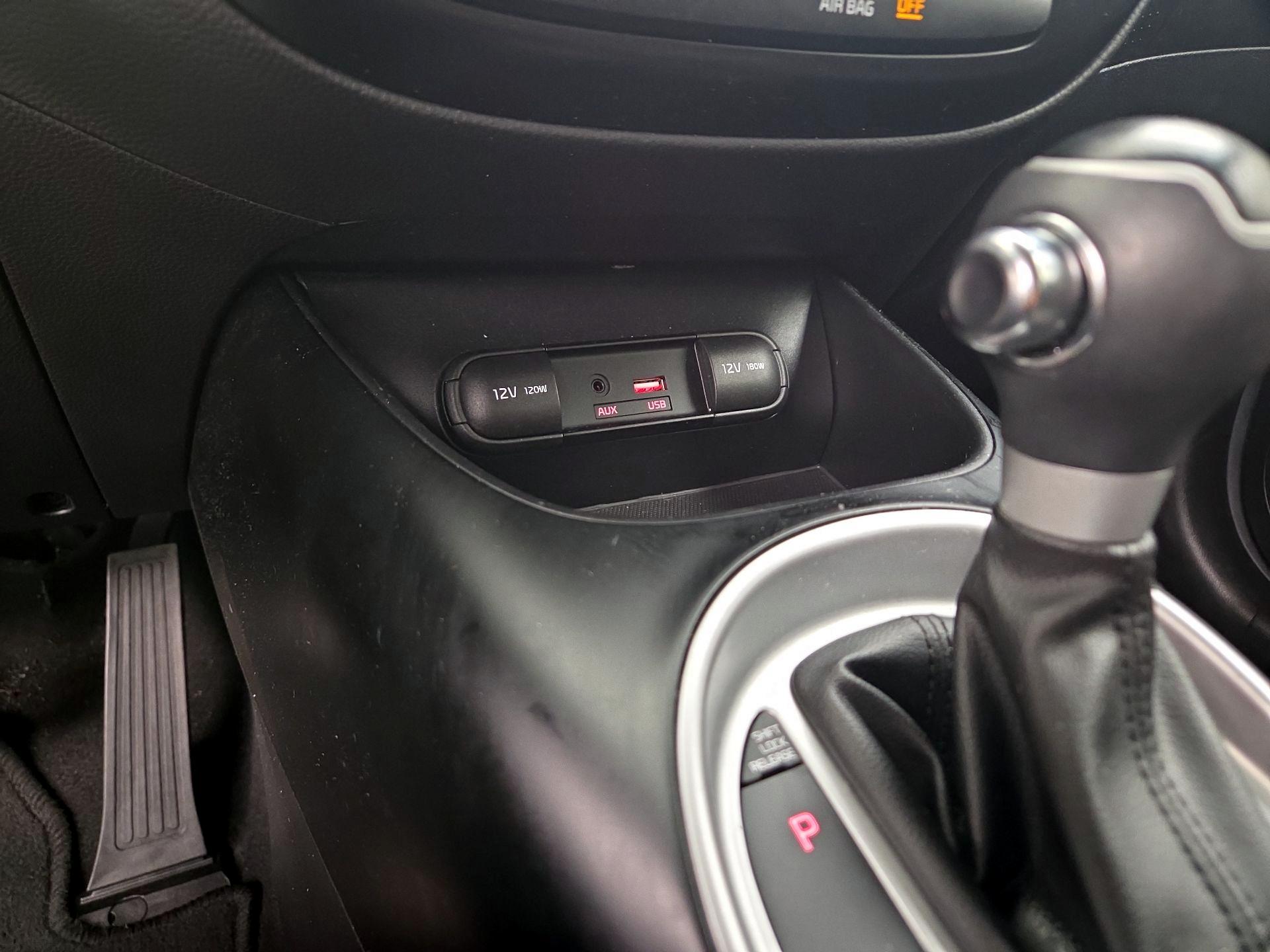 Thumbnail: 2019 Kia Soul - 16