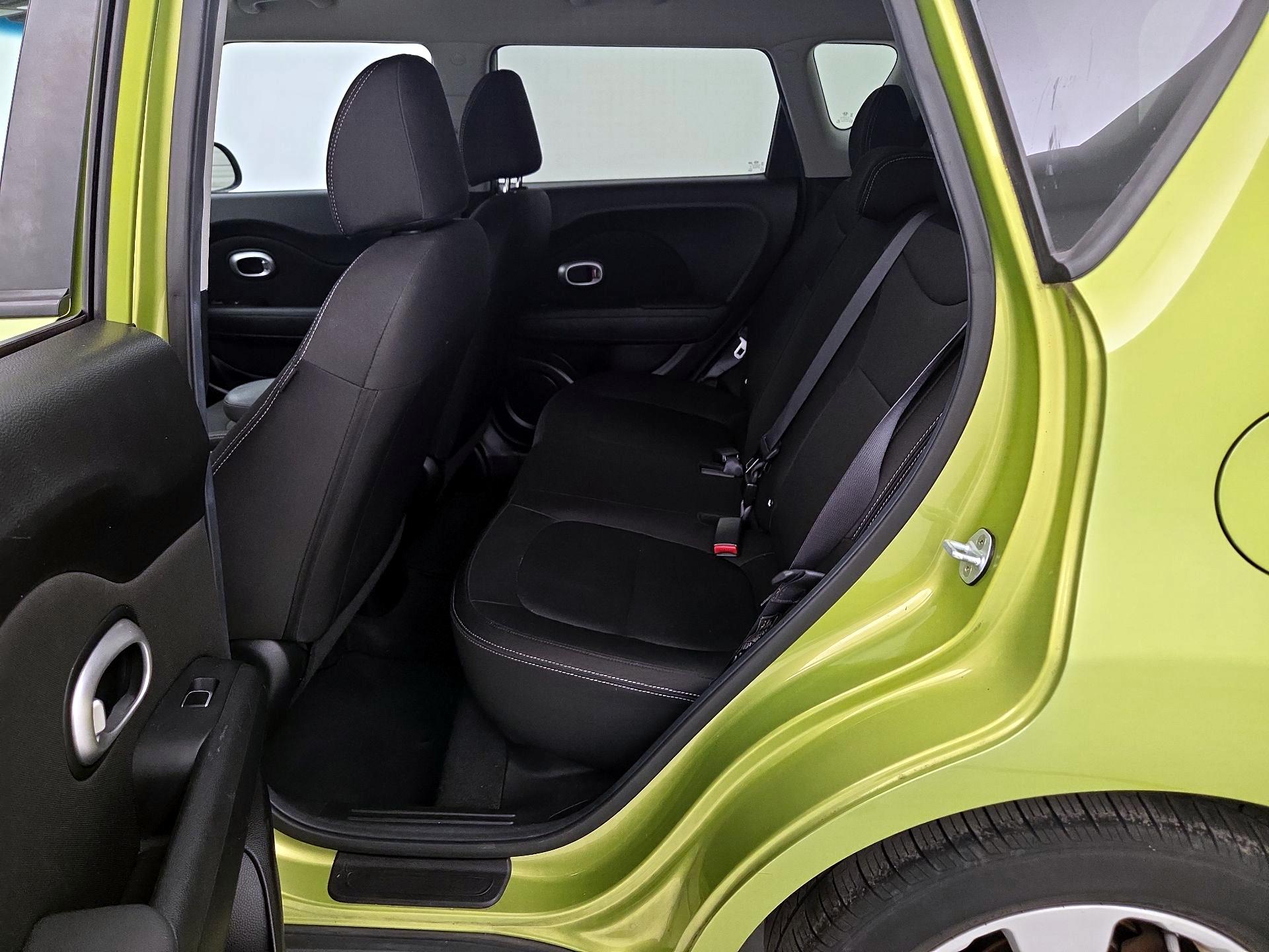 Thumbnail: 2019 Kia Soul - 17