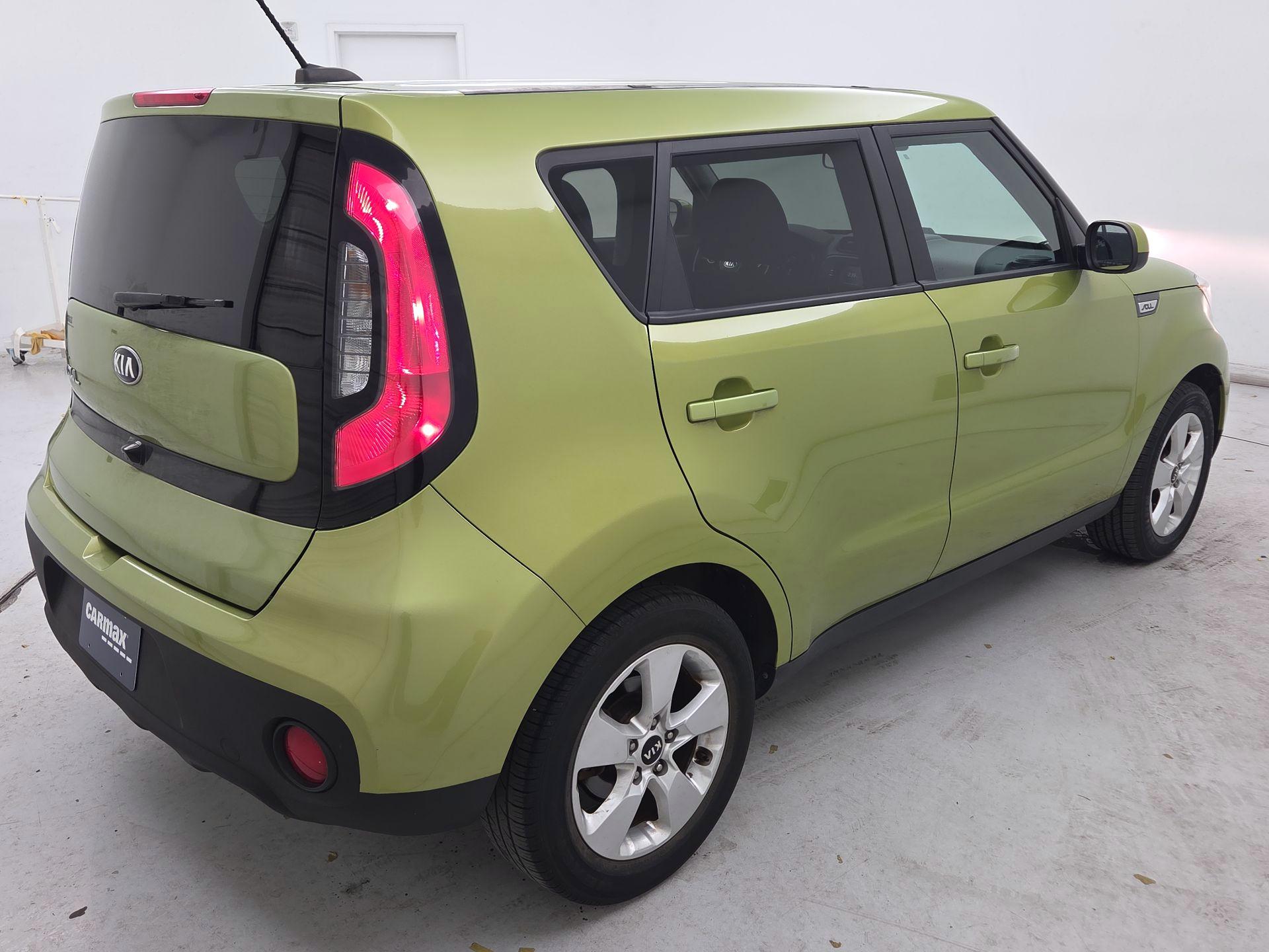 Thumbnail: 2019 Kia Soul - 5