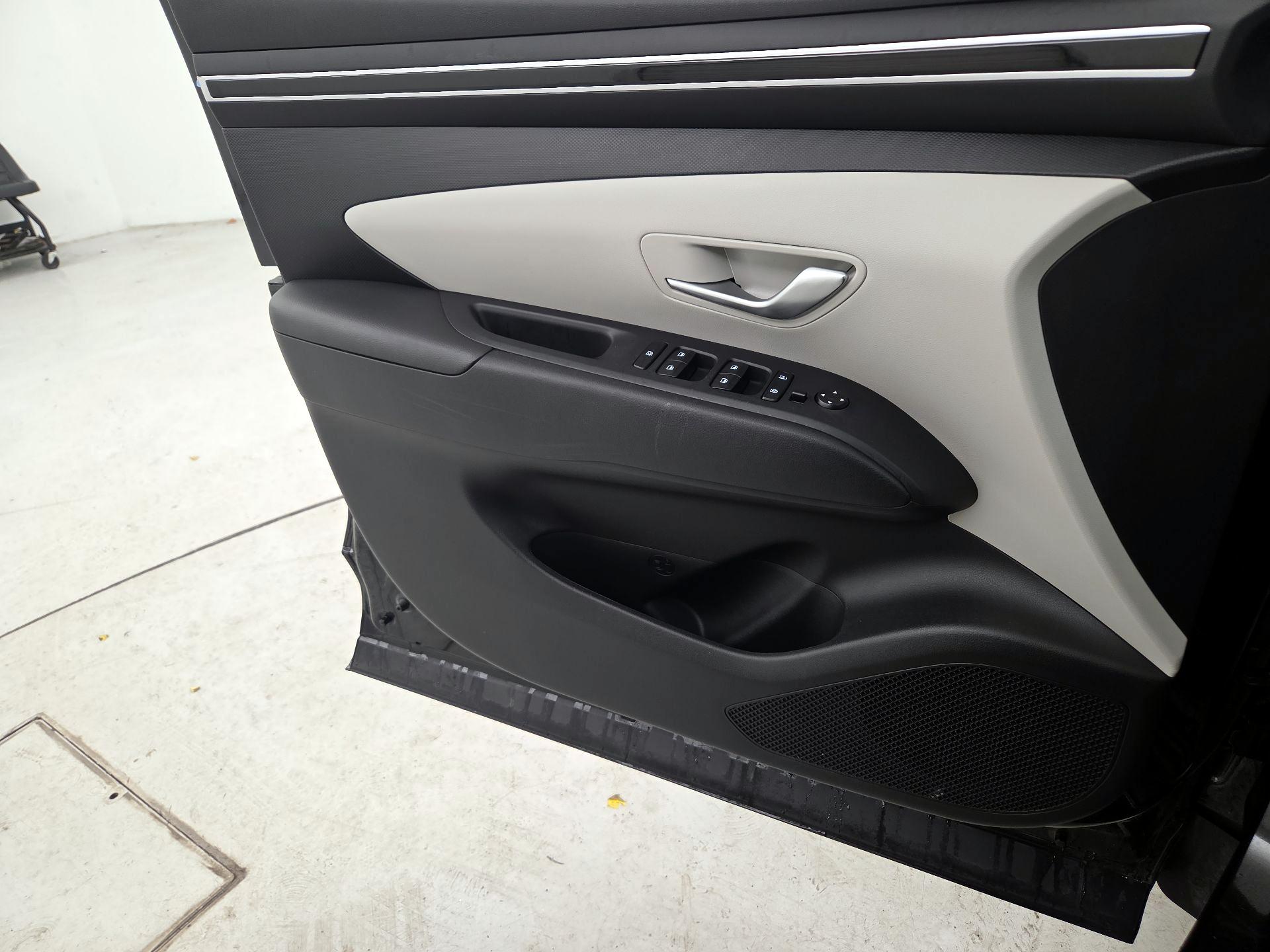 Thumbnail: 2024 Hyundai Tucson - 12