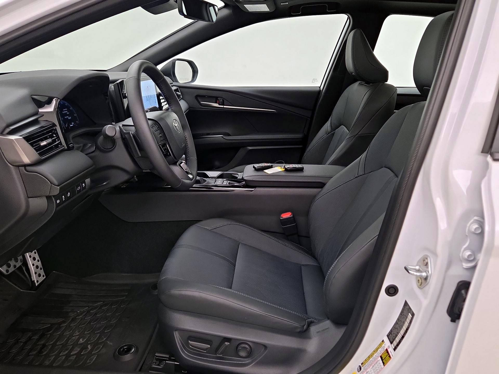 Thumbnail: 2026 Toyota Camry - 11