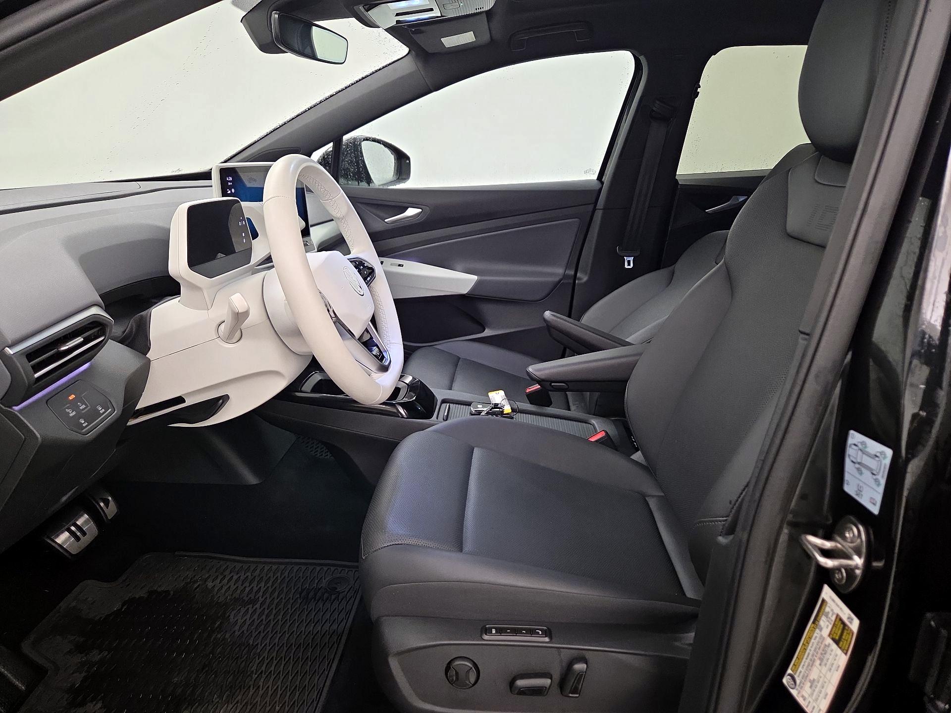 Thumbnail: 2021 Volkswagen ID.4 - 11