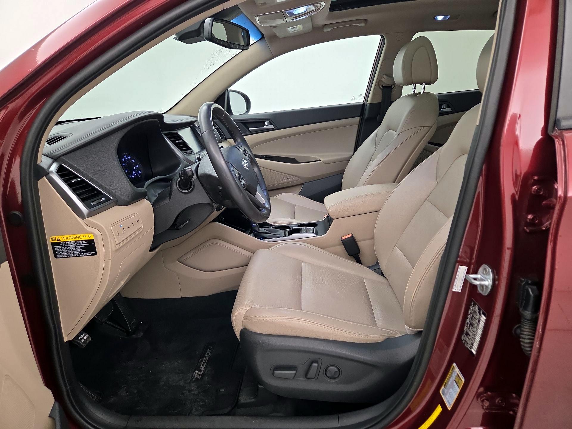 Thumbnail: 2017 Hyundai Tucson - 11