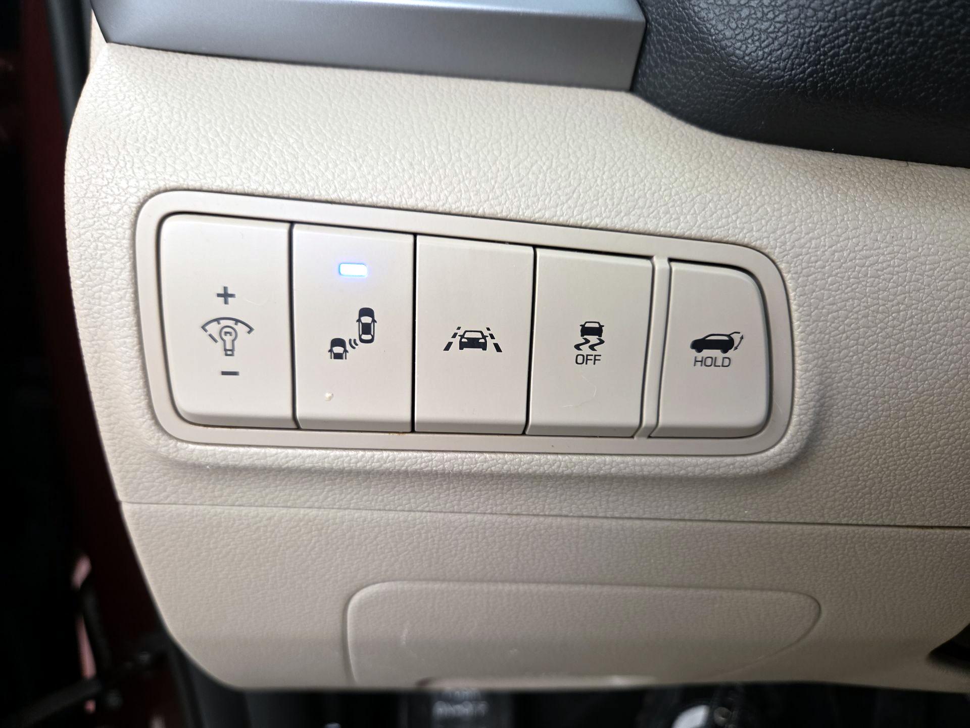 Thumbnail: 2017 Hyundai Tucson - 13