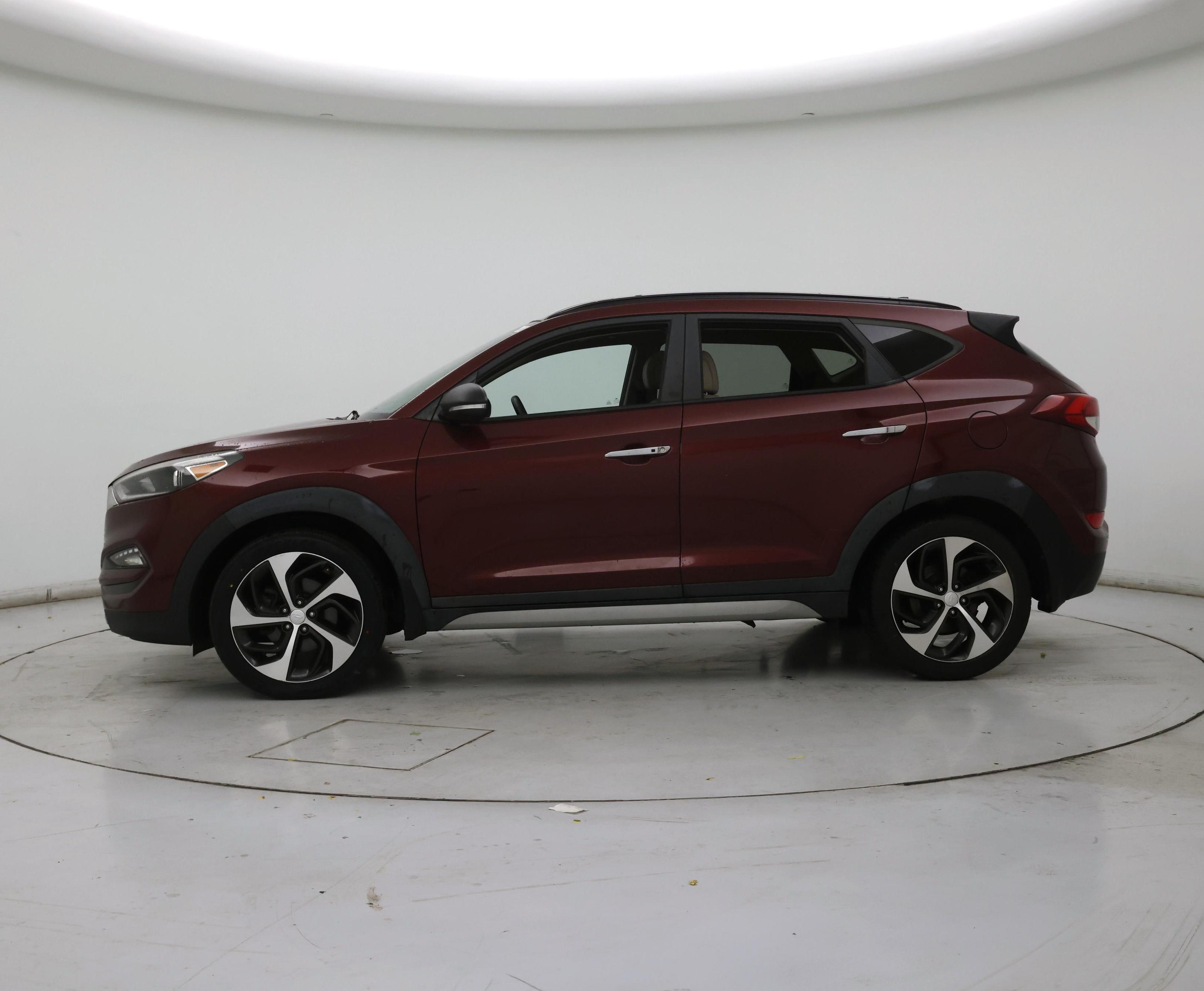 Thumbnail: 2017 Hyundai Tucson - 3