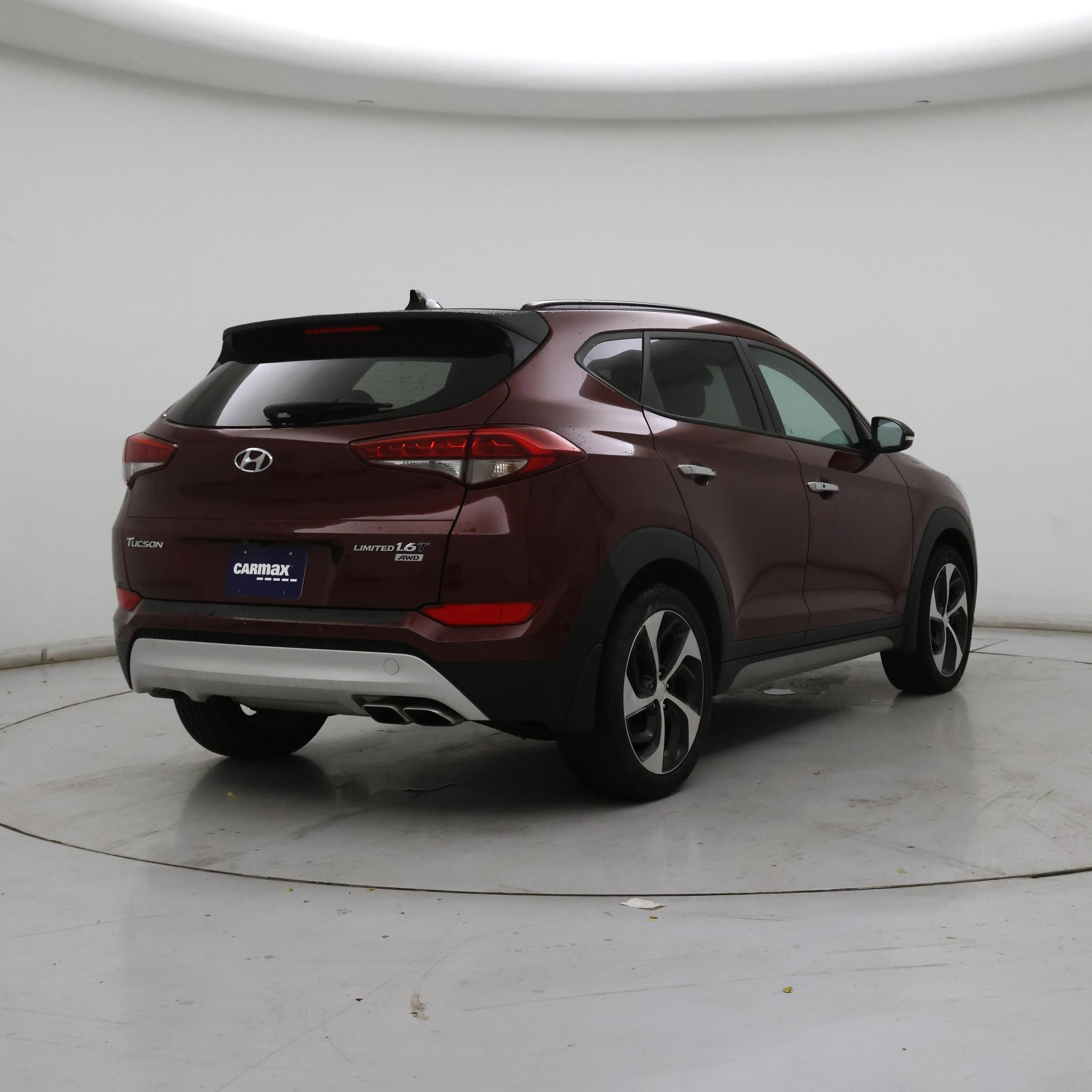 Thumbnail: 2017 Hyundai Tucson - 8