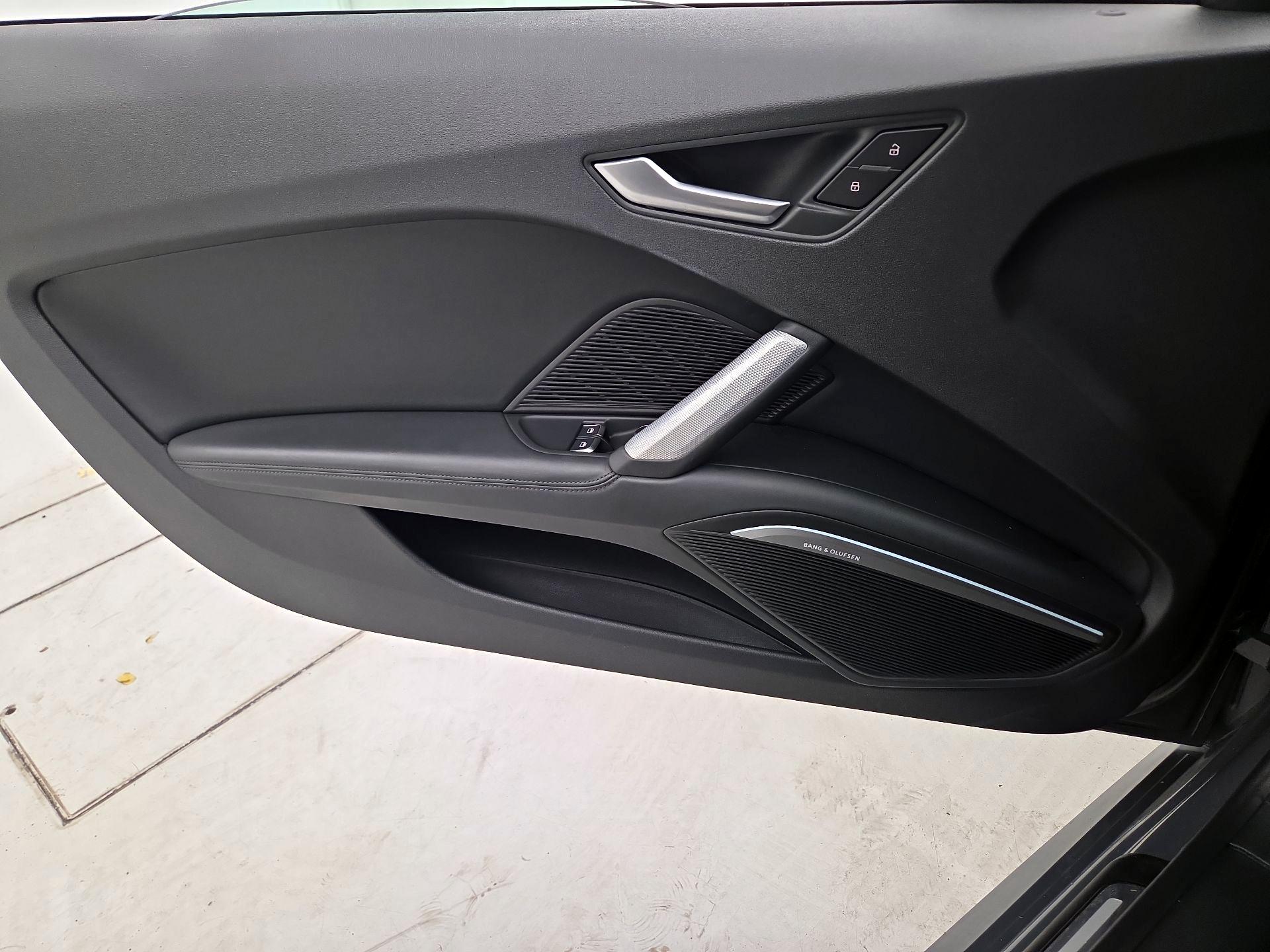 Thumbnail: 2017 Audi TT - 12