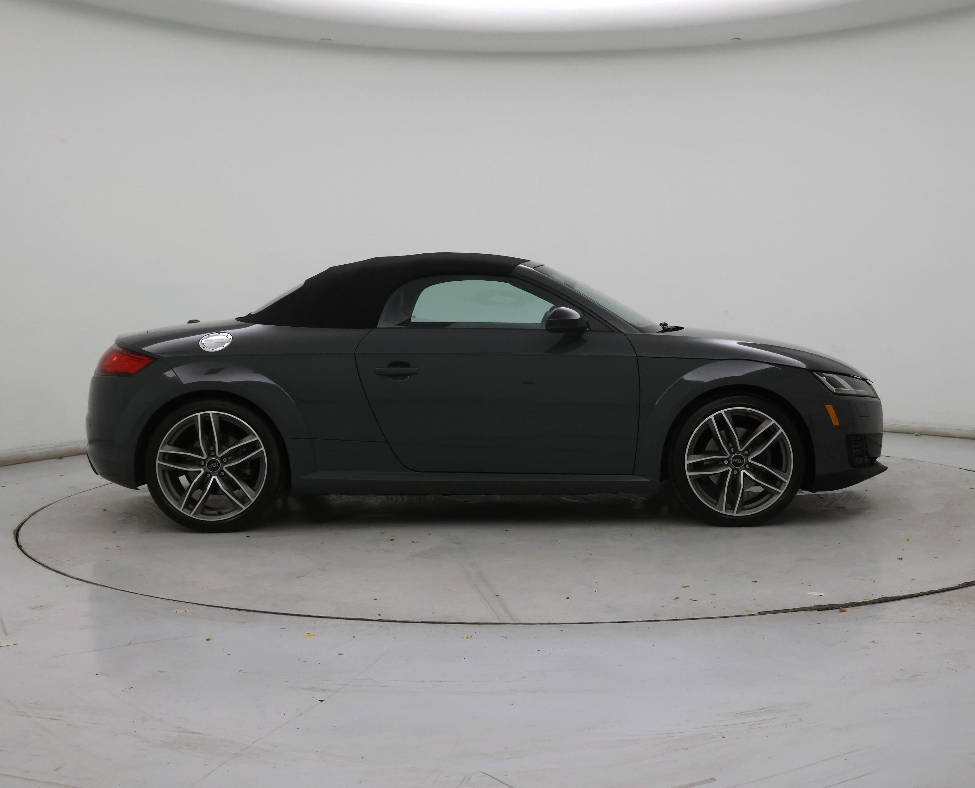 Thumbnail: 2017 Audi TT - 7