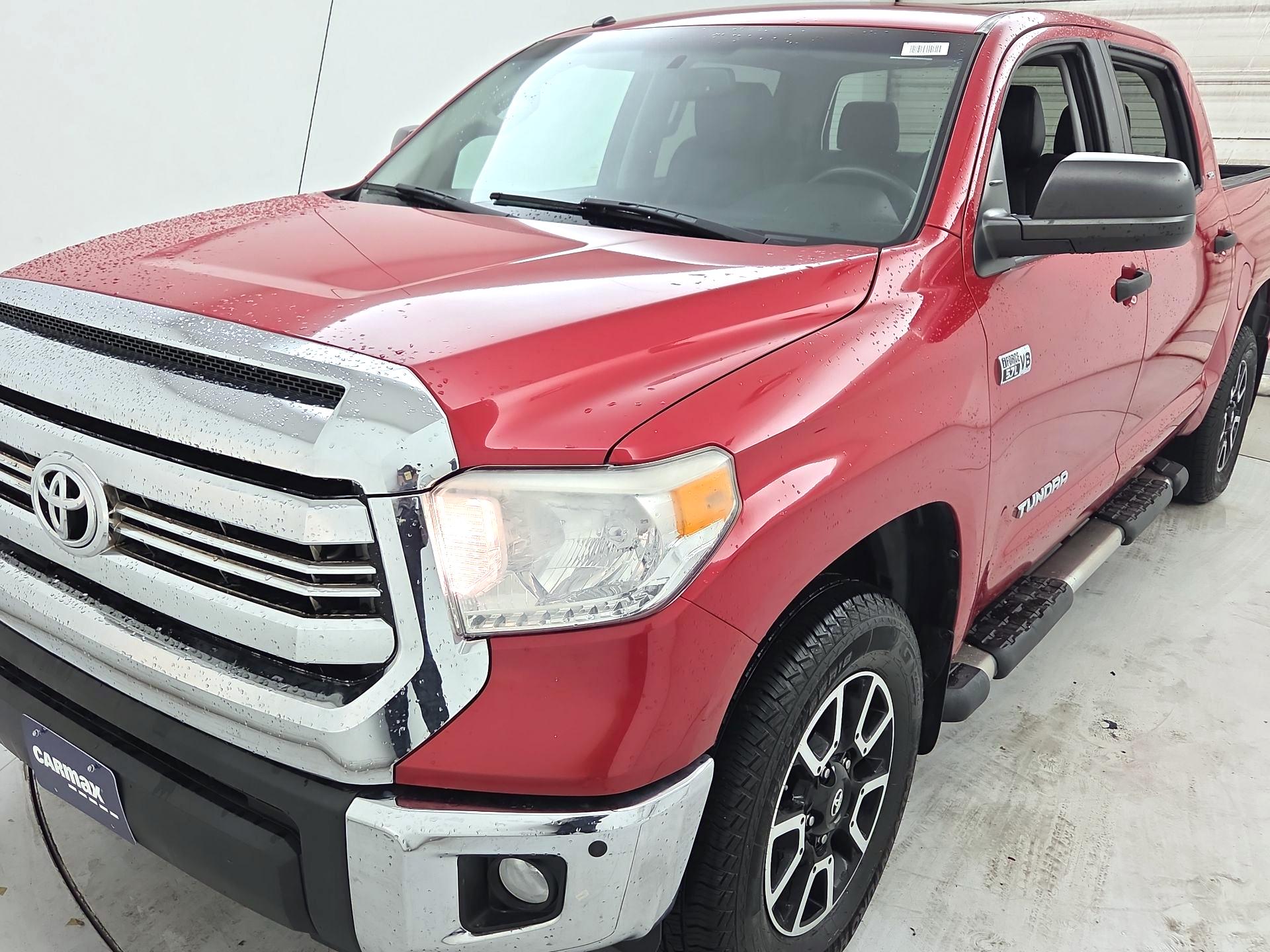 Thumbnail: 2017 Toyota Tundra - 3