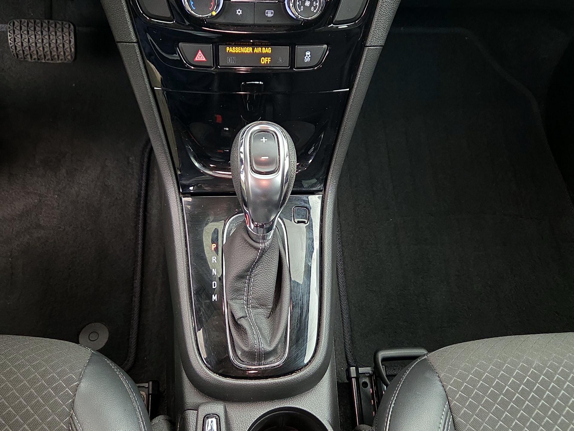 Thumbnail: 2020 Buick Encore - 15