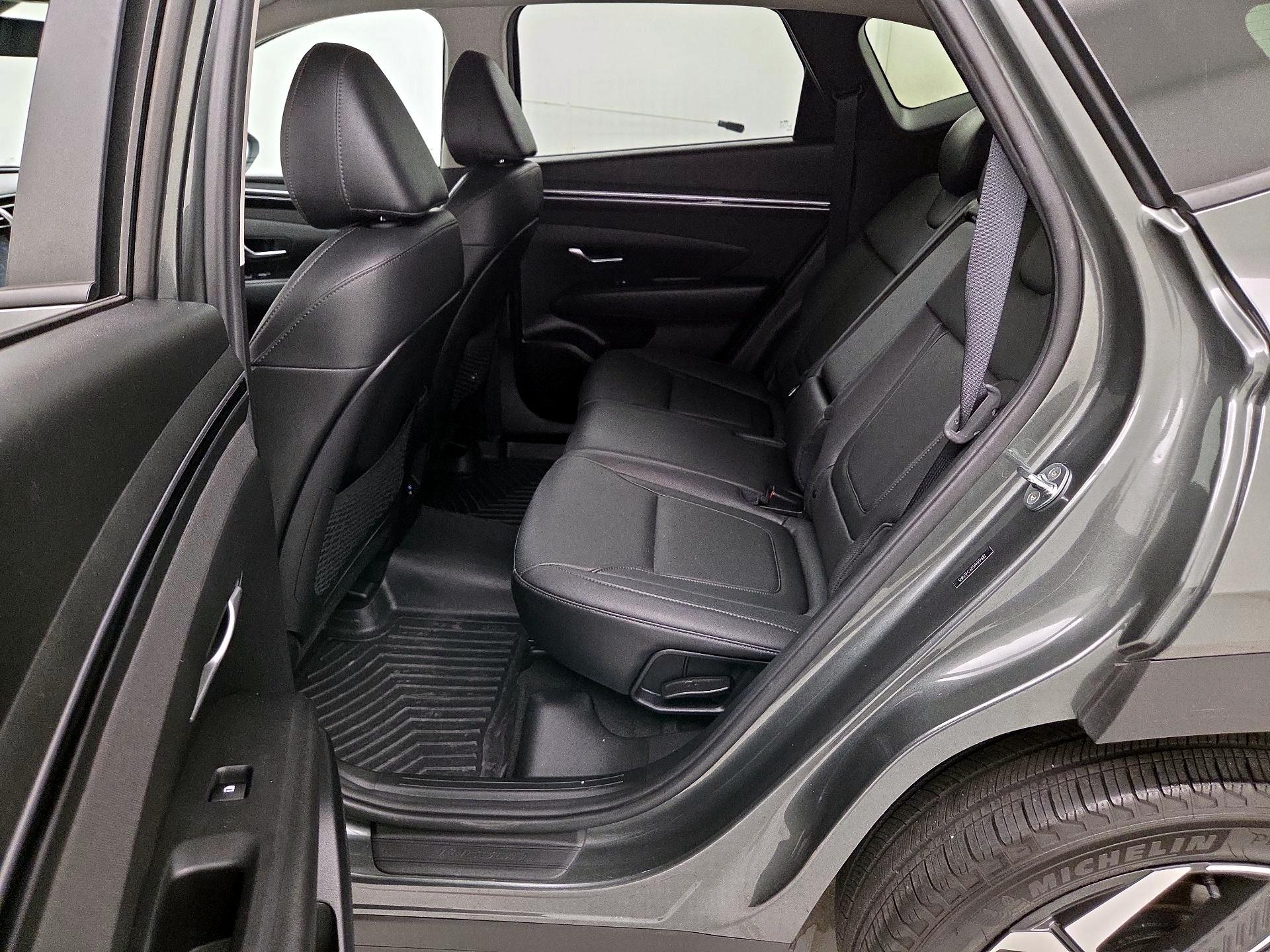 Thumbnail: 2023 Hyundai Tucson - 20