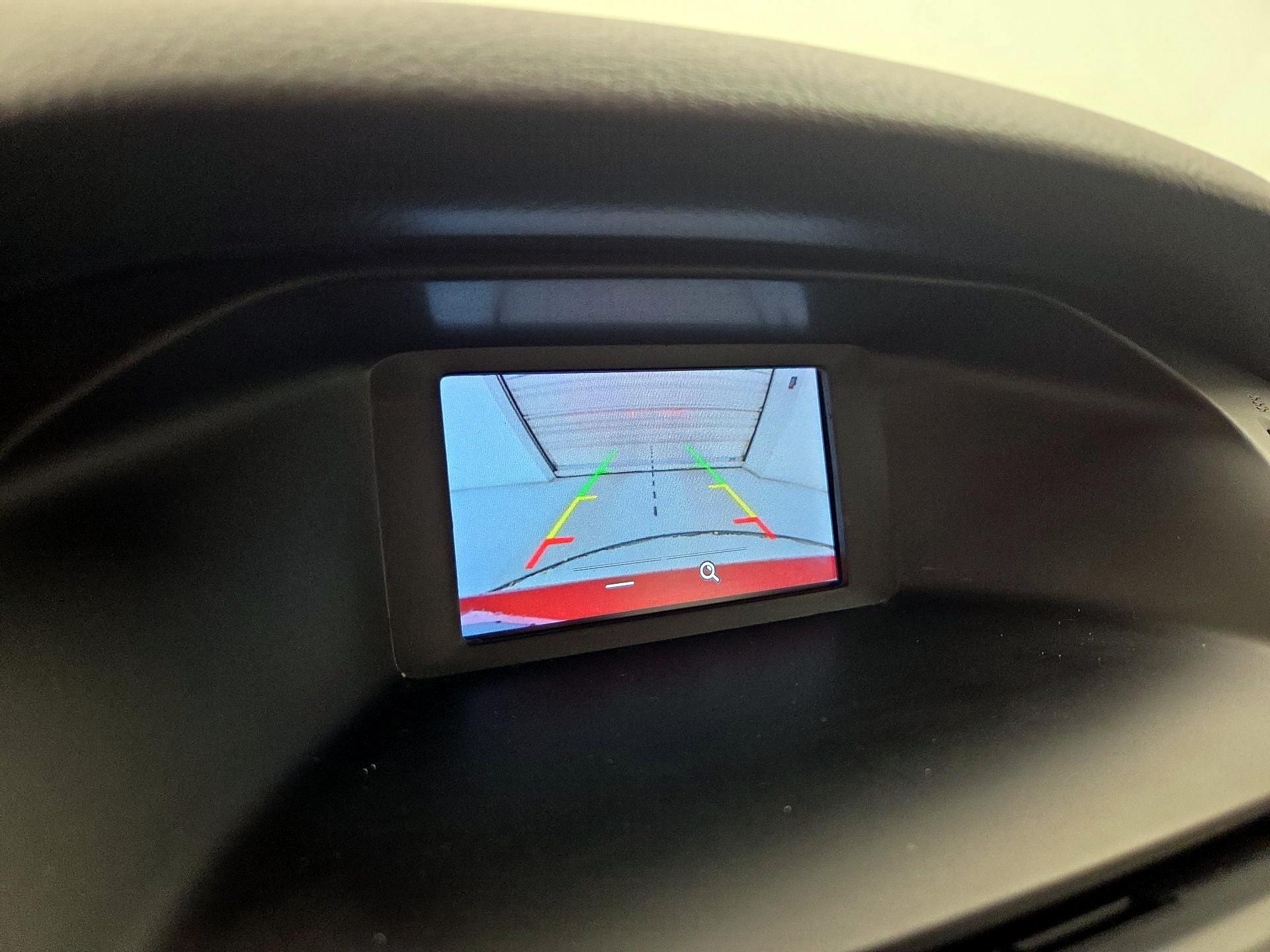 Thumbnail: 2017 Ford Focus - 14