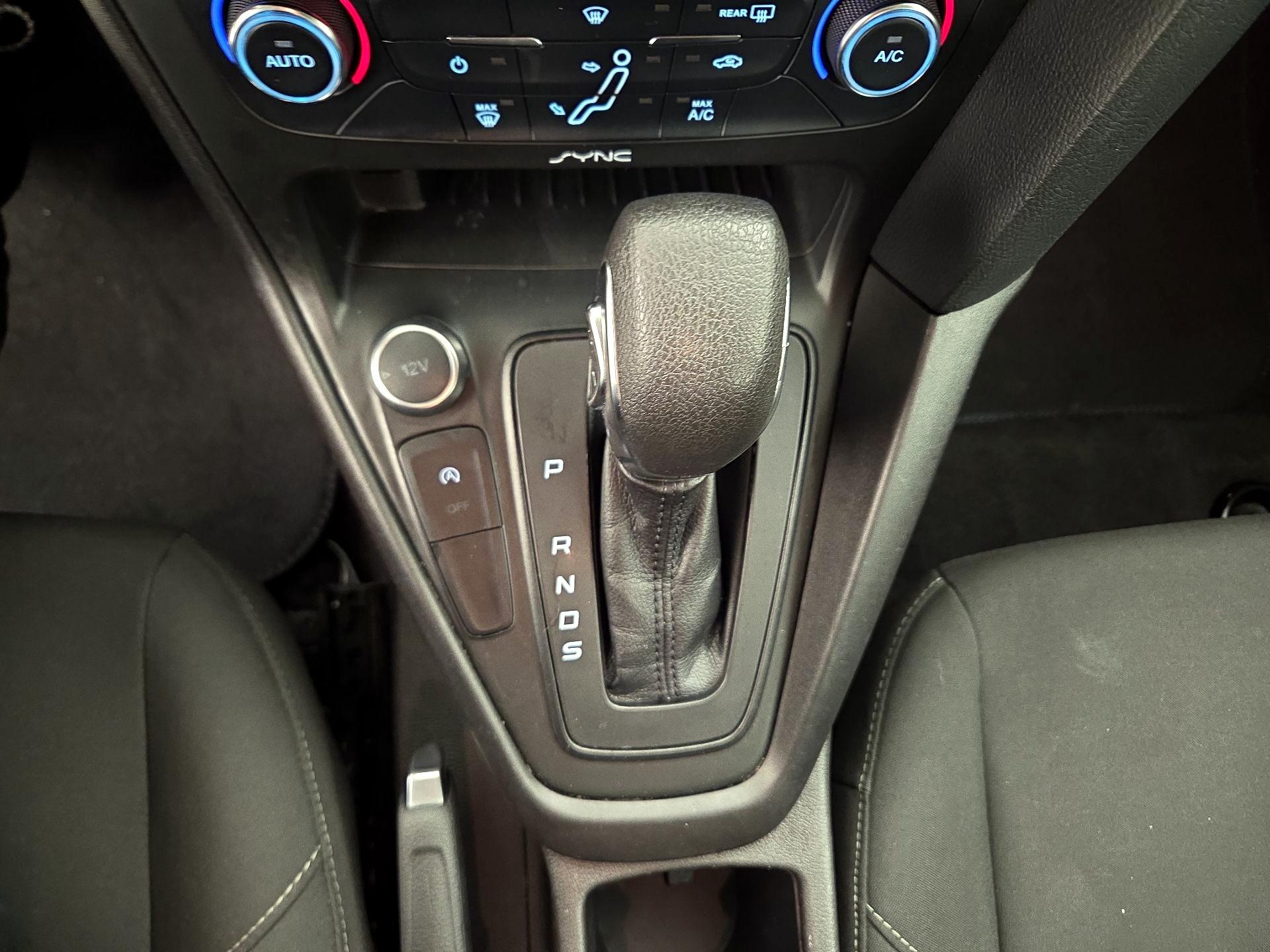 Thumbnail: 2017 Ford Focus - 17