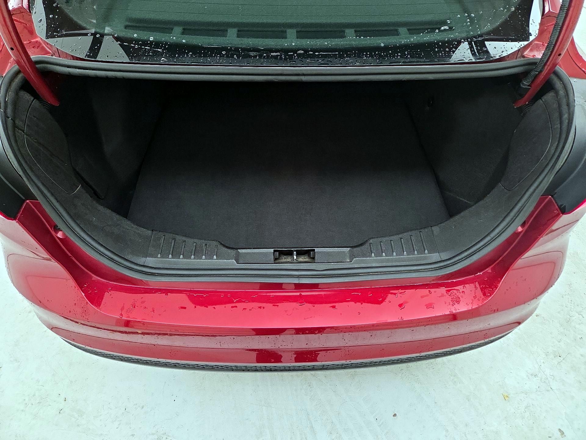 Thumbnail: 2017 Ford Focus - 20