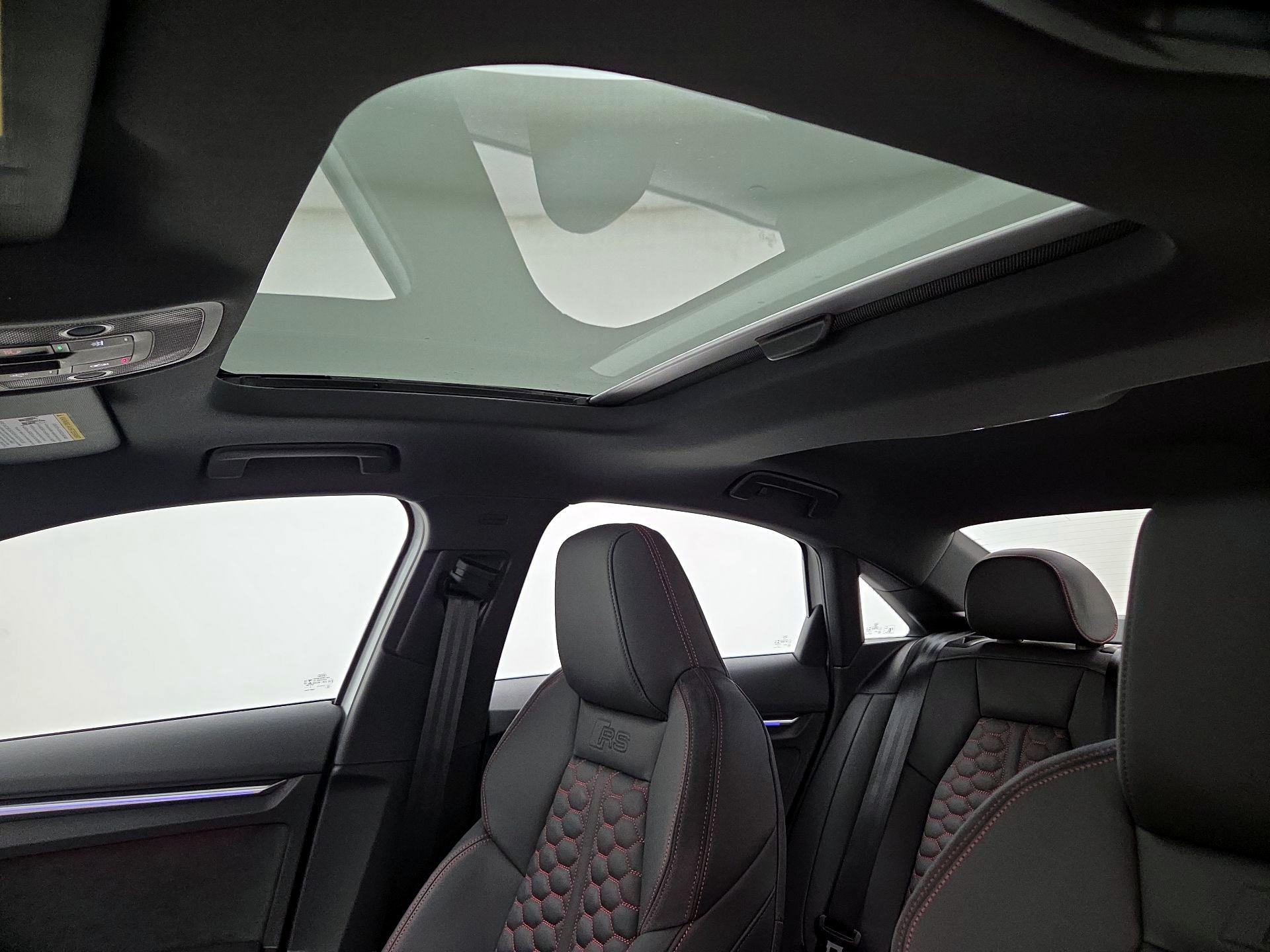 Thumbnail: 2023 Audi RS 3 - 20