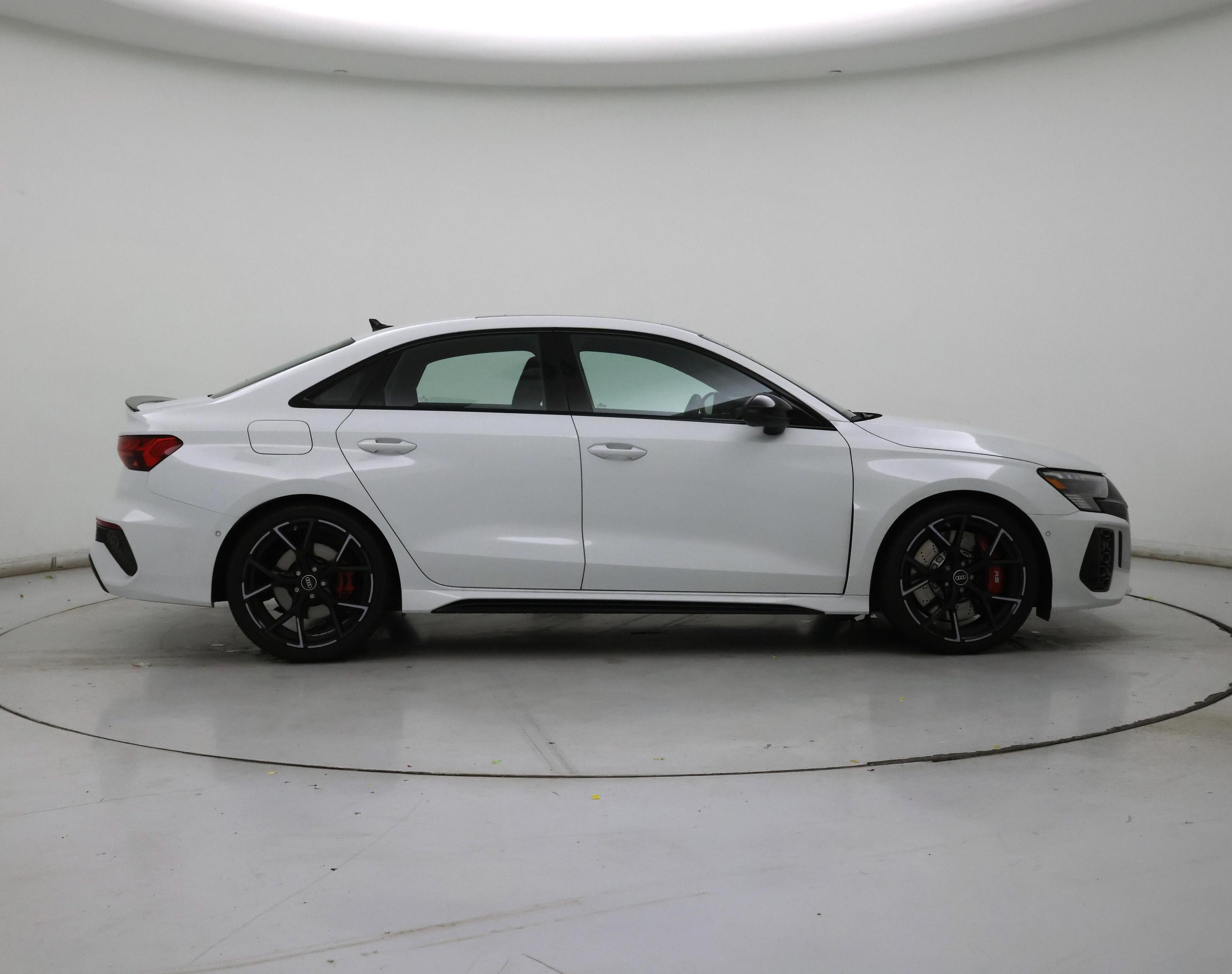 Thumbnail: 2023 Audi RS 3 - 7