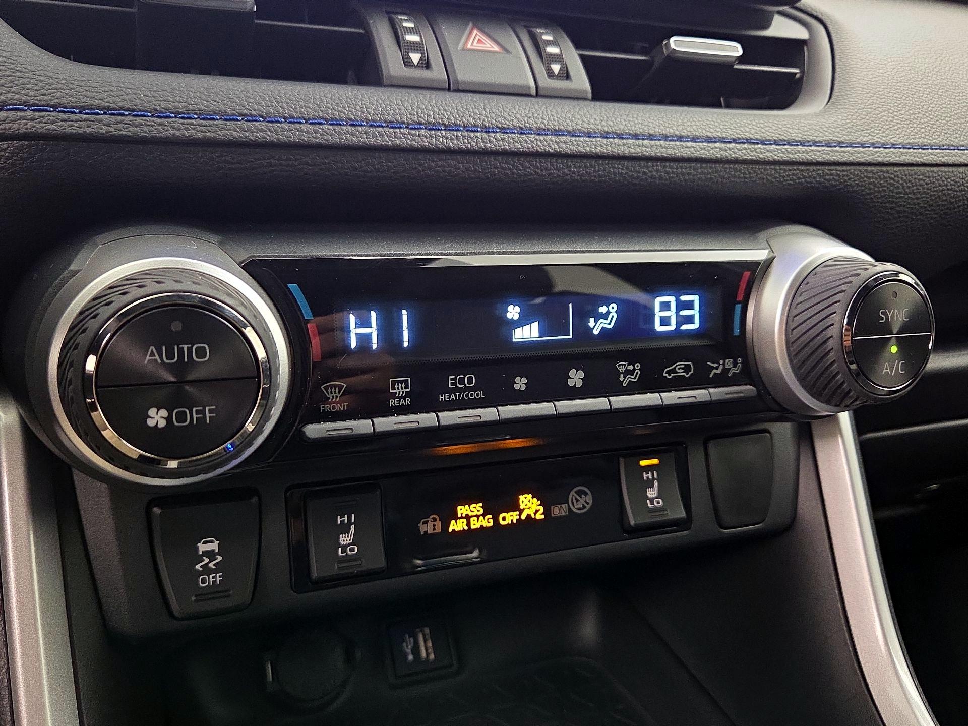 Thumbnail: 2024 Toyota RAV4 - 17