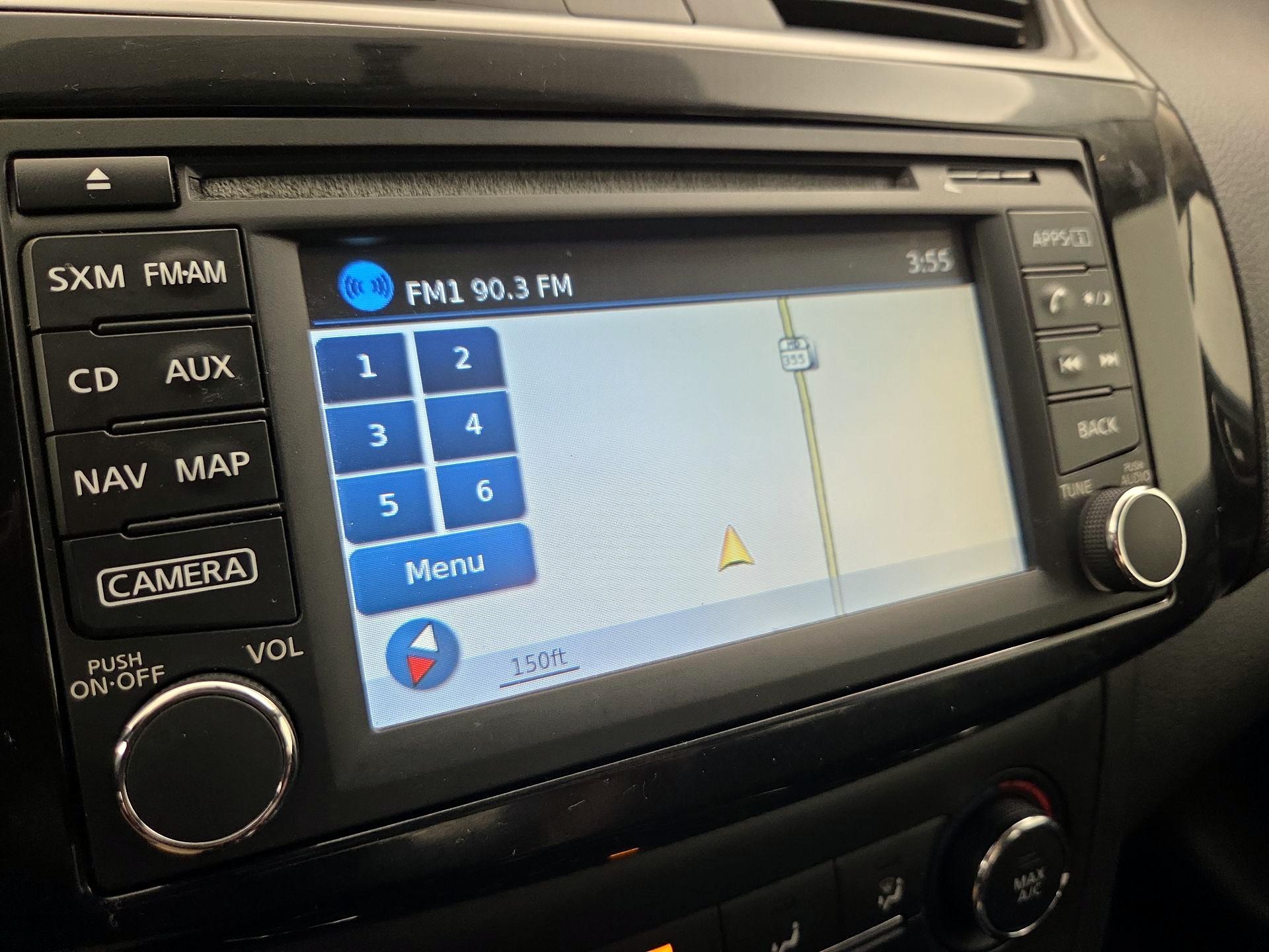 Thumbnail: 2017 Nissan Sentra - 14