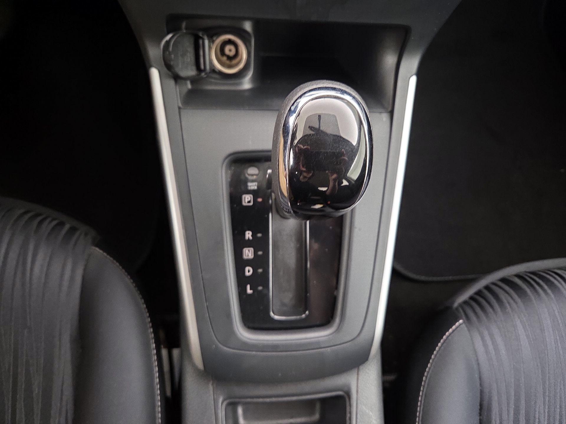 Thumbnail: 2017 Nissan Sentra - 18