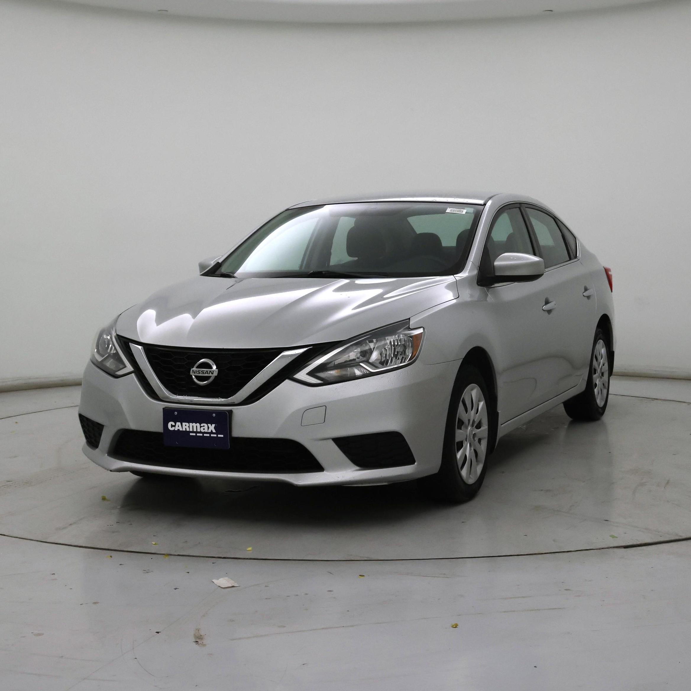 Thumbnail: 2017 Nissan Sentra - 4