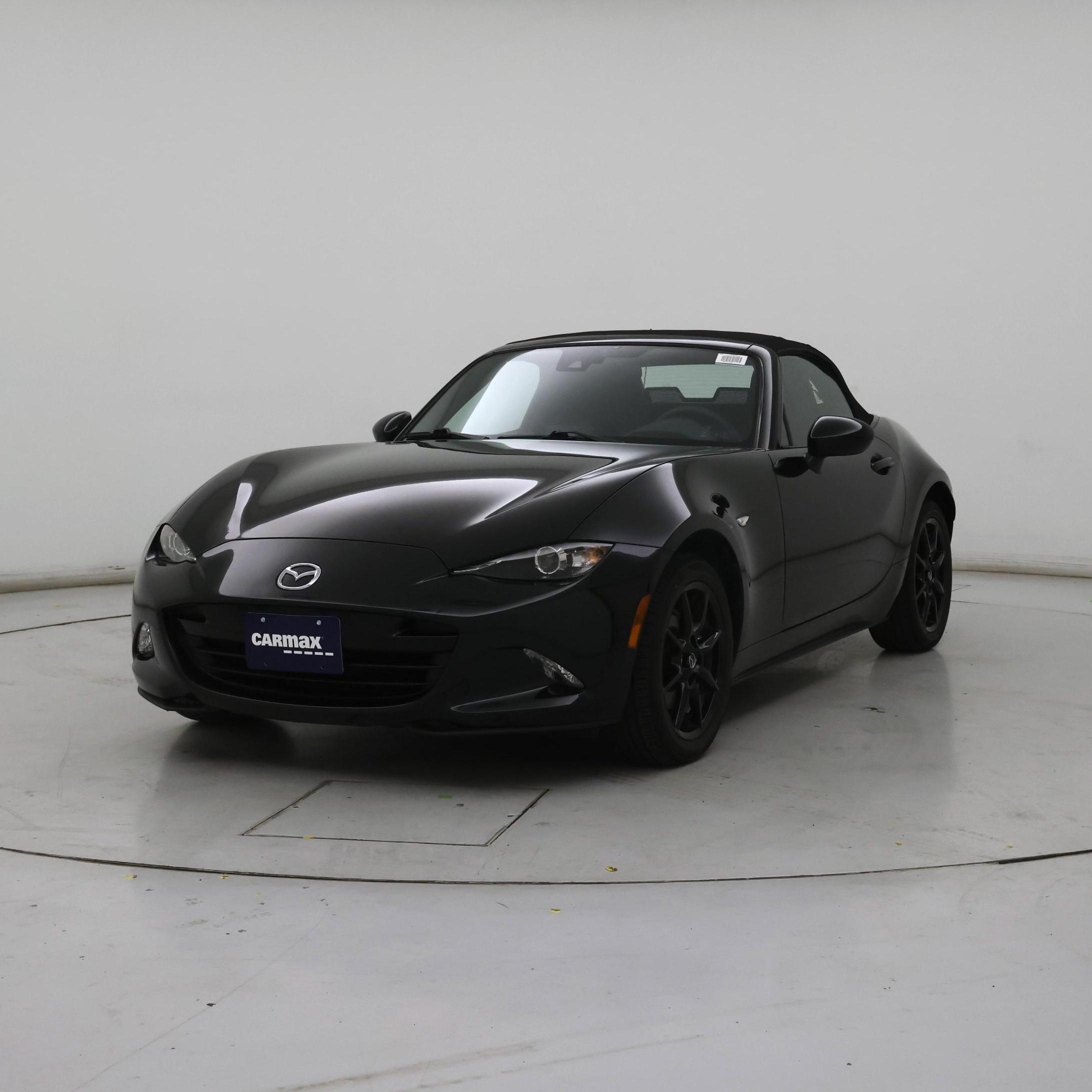 Thumbnail: 2021 Mazda MX-5 Miata - 4