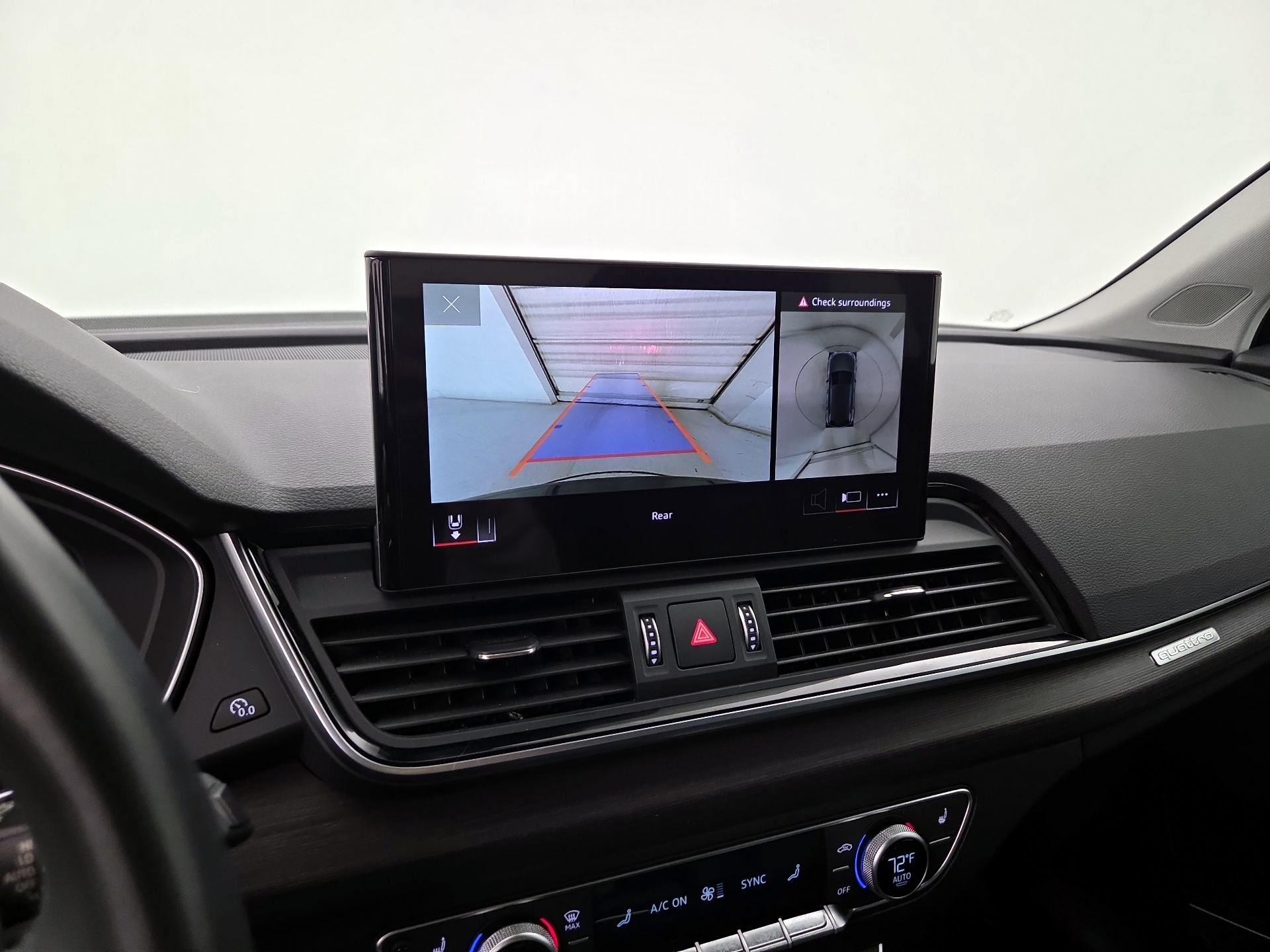 Thumbnail: 2021 Audi Q5 - 13