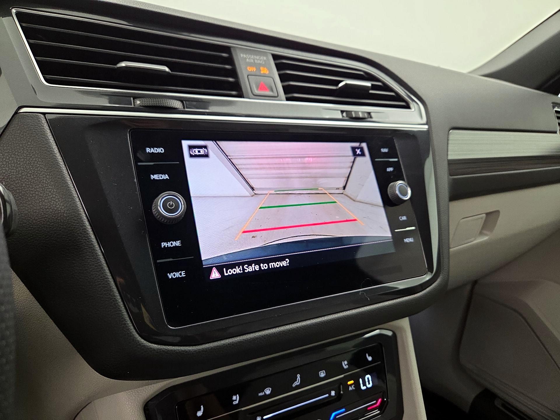 Thumbnail: 2024 Volkswagen Tiguan - 15