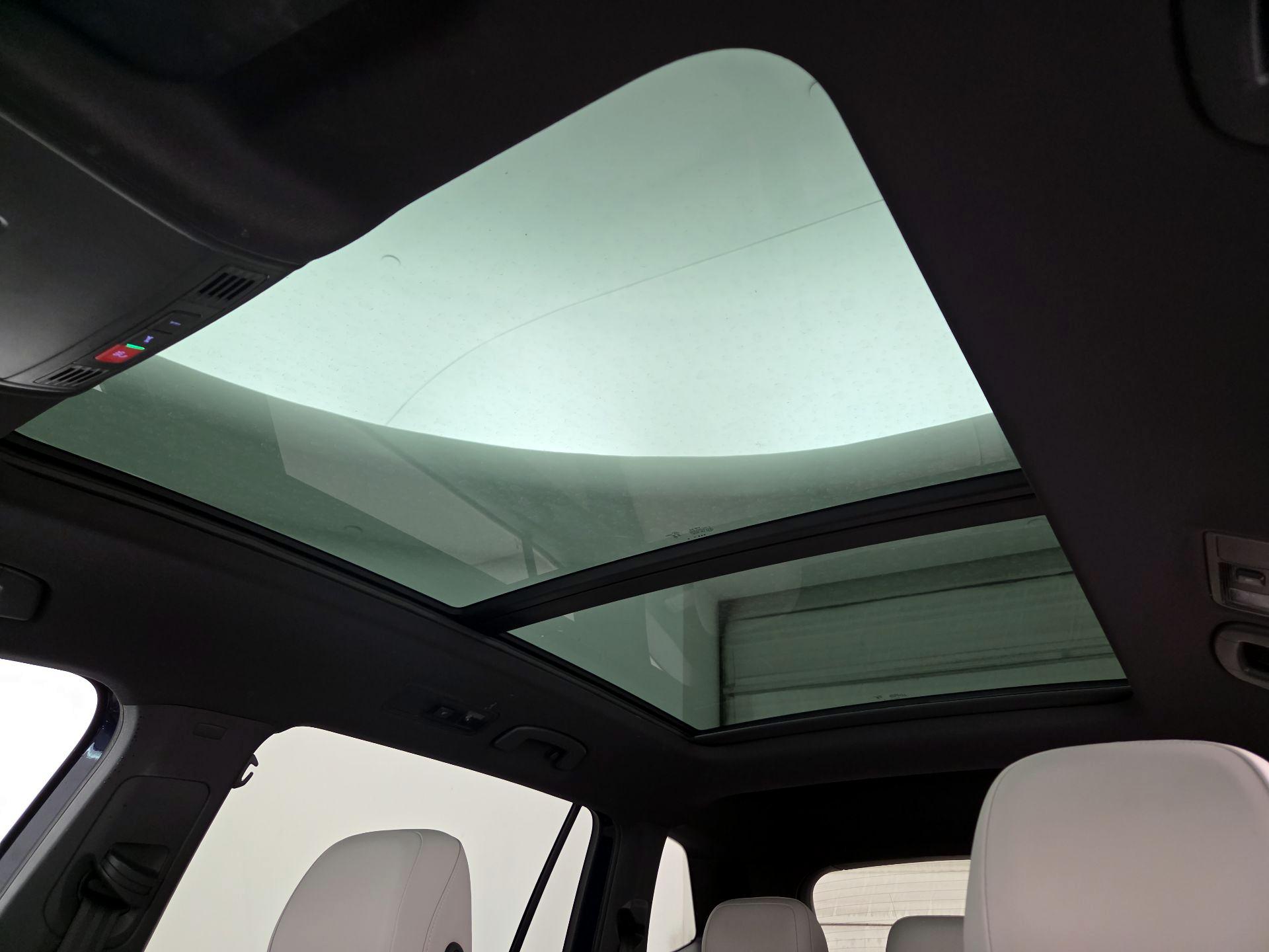 Thumbnail: 2024 Volkswagen Tiguan - 20