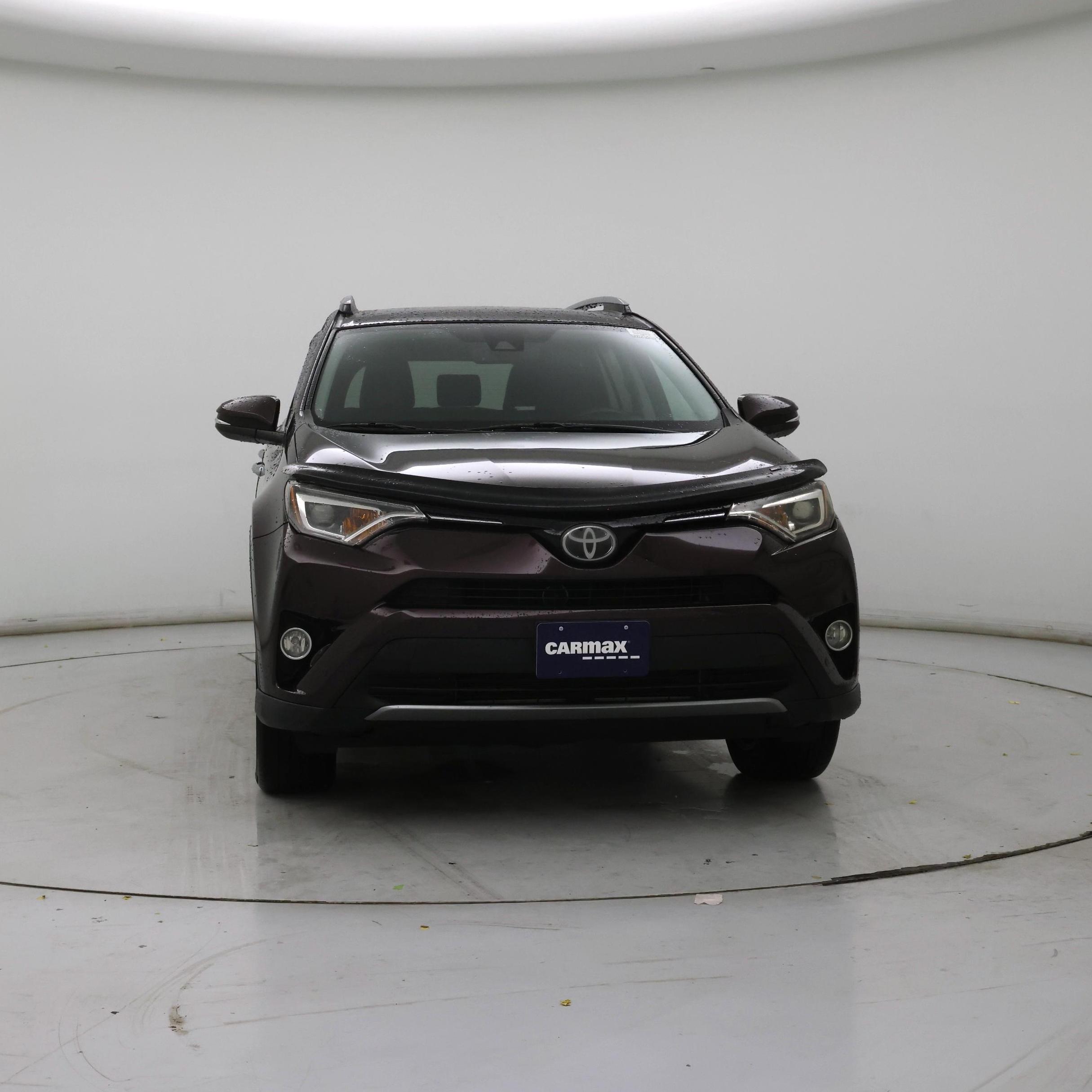 Thumbnail: 2017 Toyota RAV4 - 5