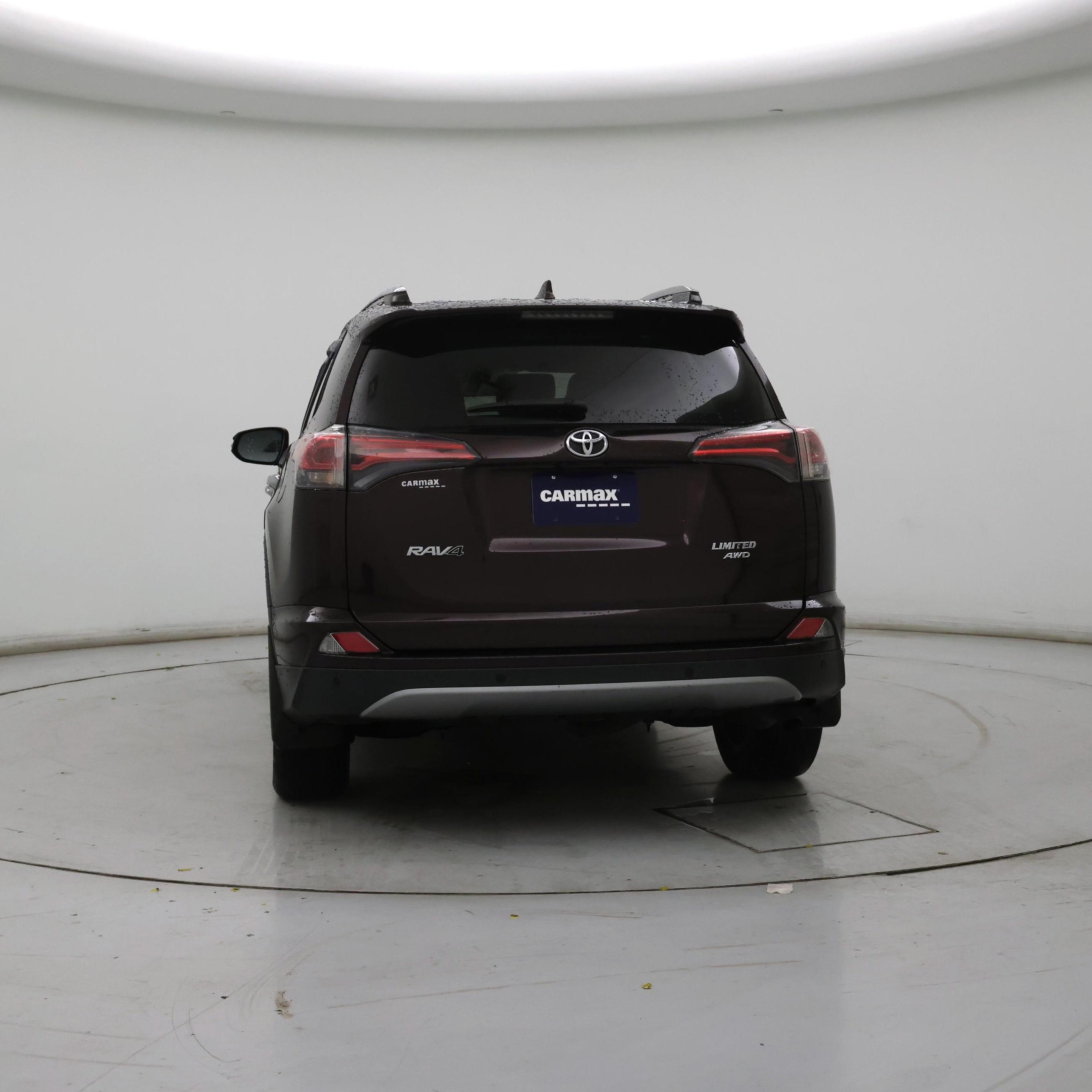 Thumbnail: 2017 Toyota RAV4 - 6