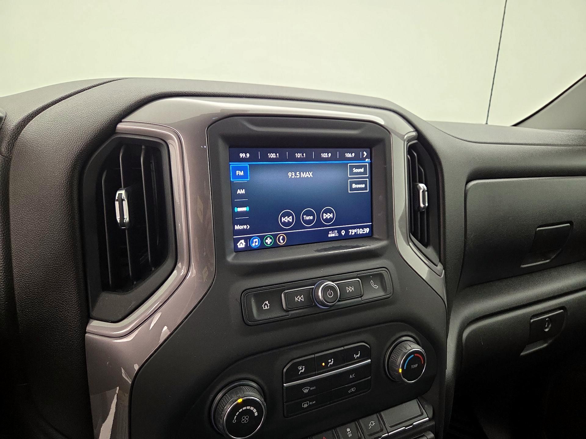 Thumbnail: 2021 Chevrolet Silverado 1500 - 15