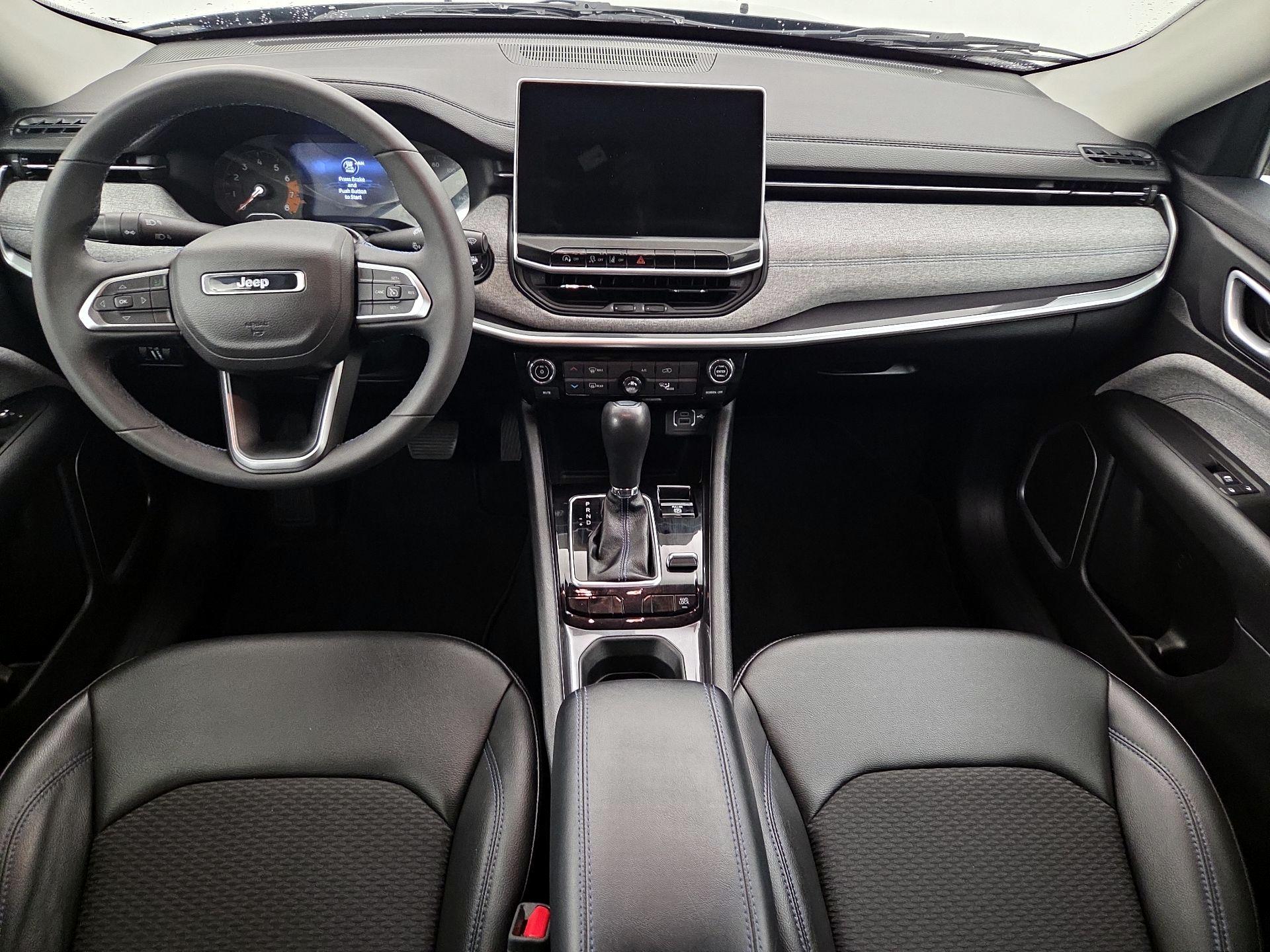 Thumbnail: 2022 Jeep Compass - 9