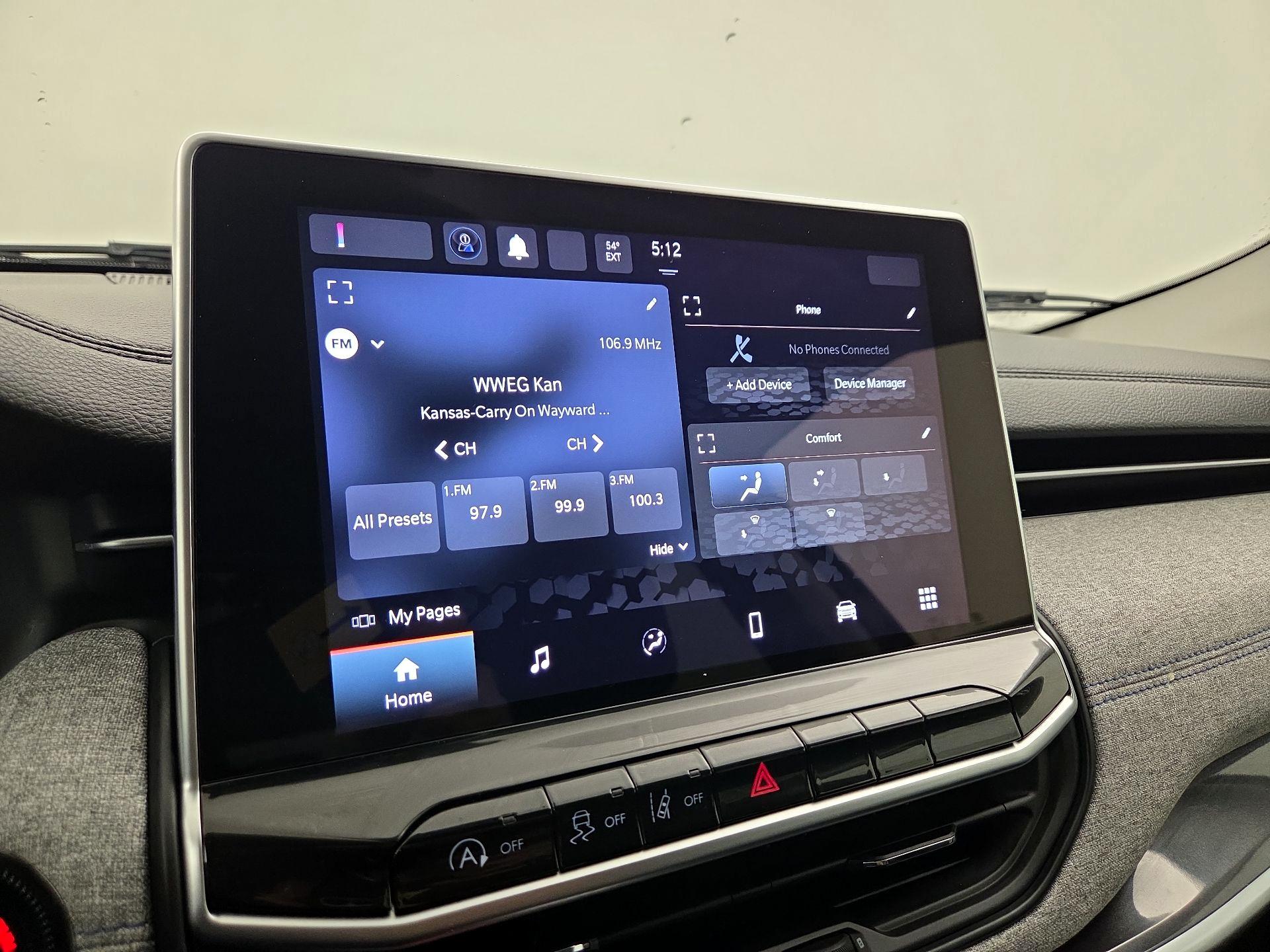 Thumbnail: 2022 Jeep Compass - 15