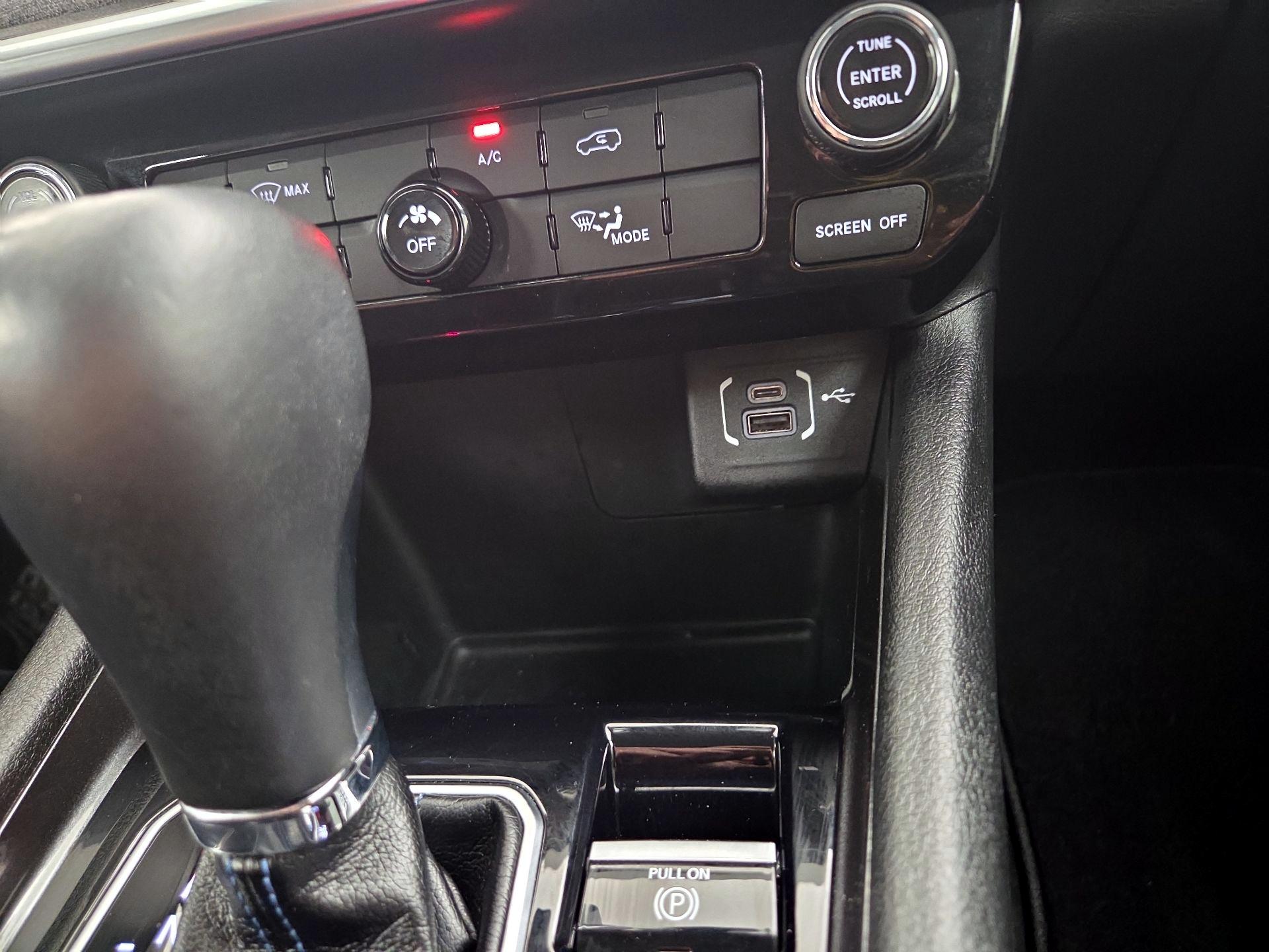 Thumbnail: 2022 Jeep Compass - 18