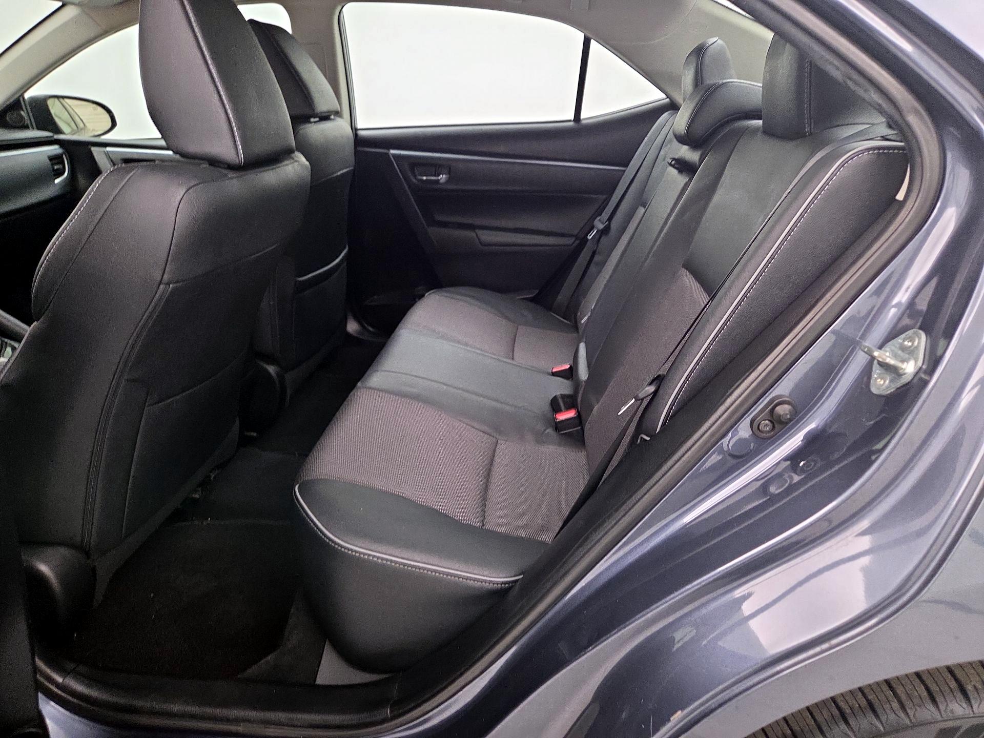 Thumbnail: 2015 Toyota Corolla - 19