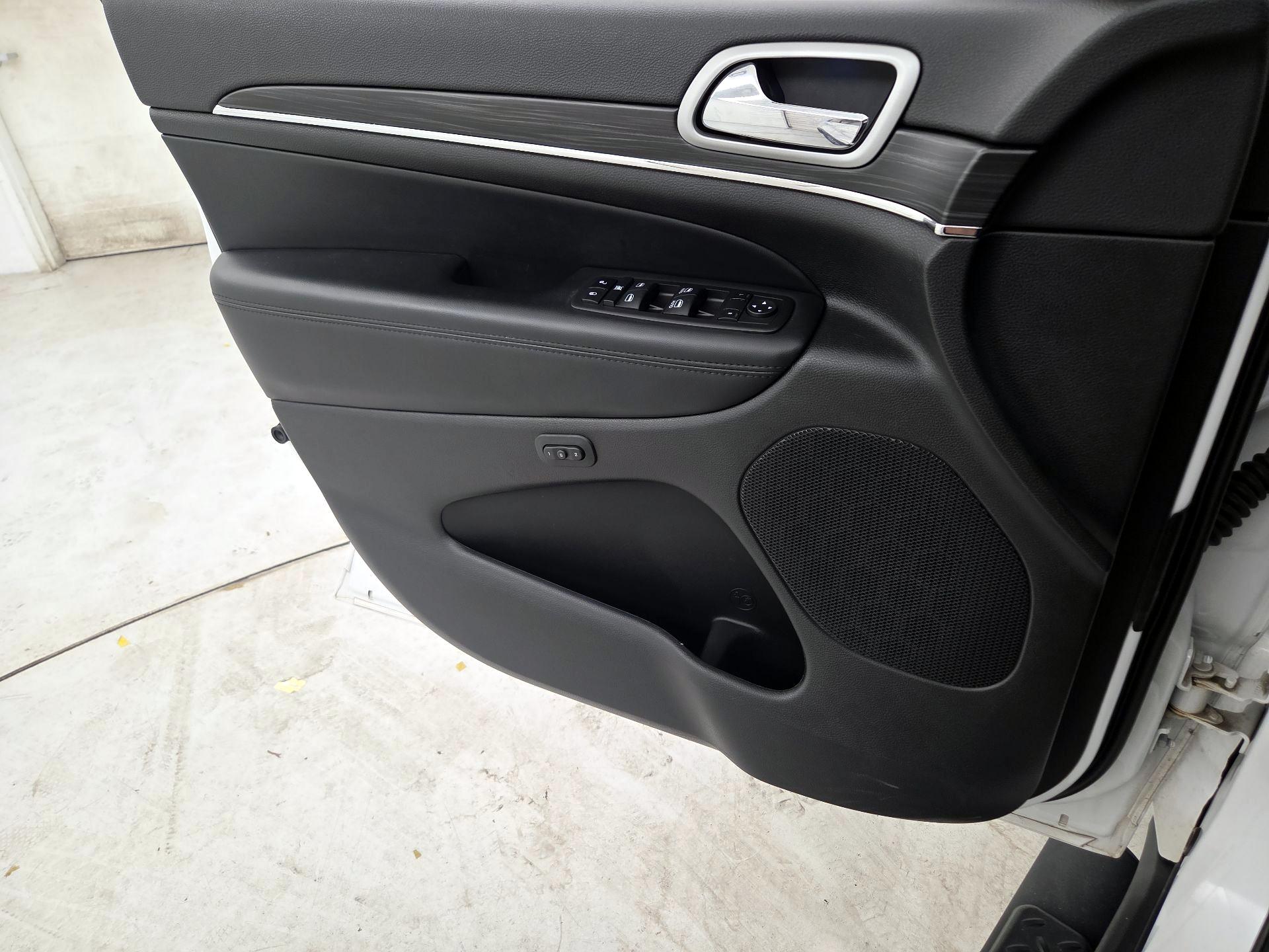 Thumbnail: 2022 Jeep Grand Cherokee - 10