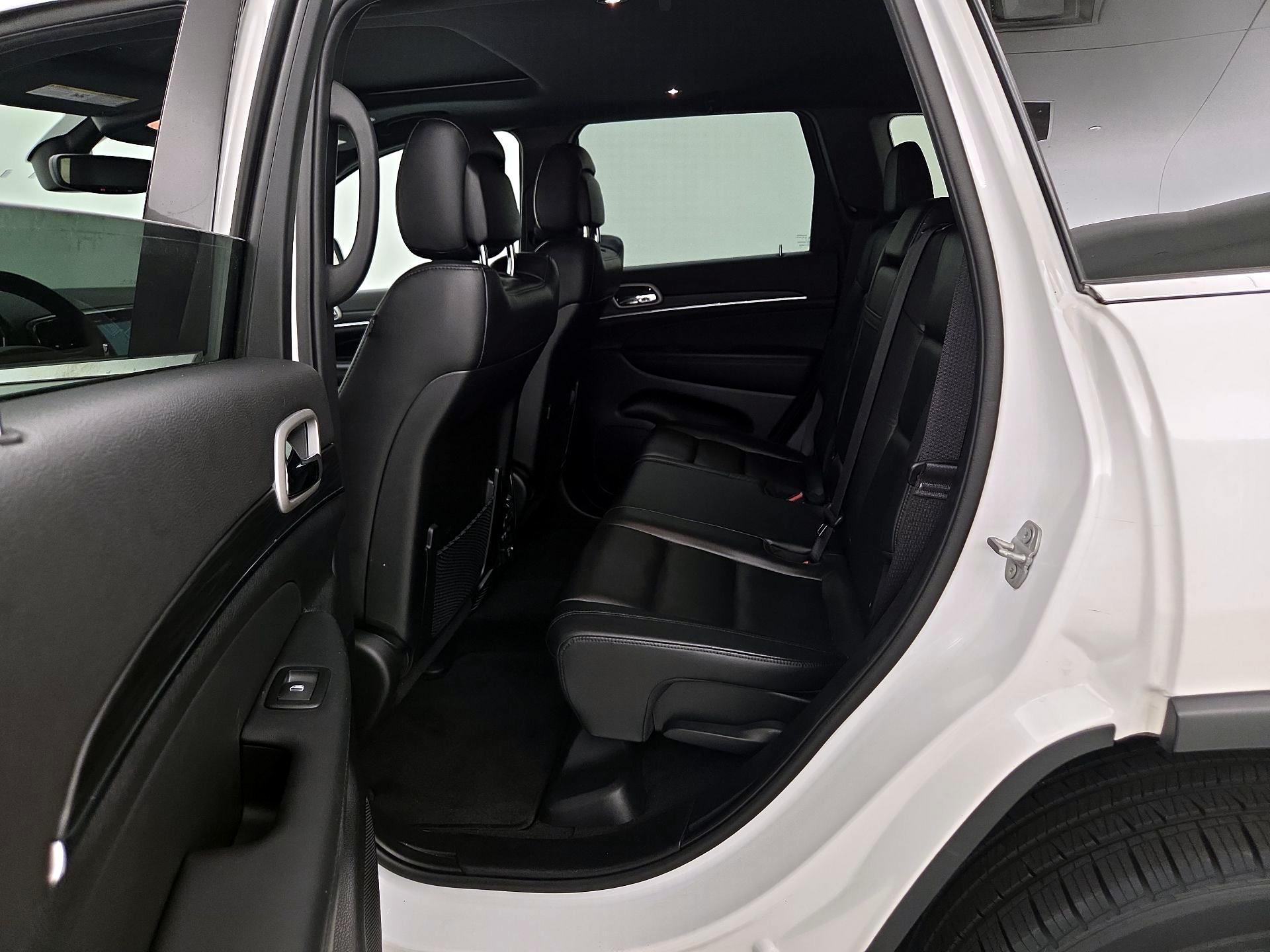 Thumbnail: 2022 Jeep Grand Cherokee - 19