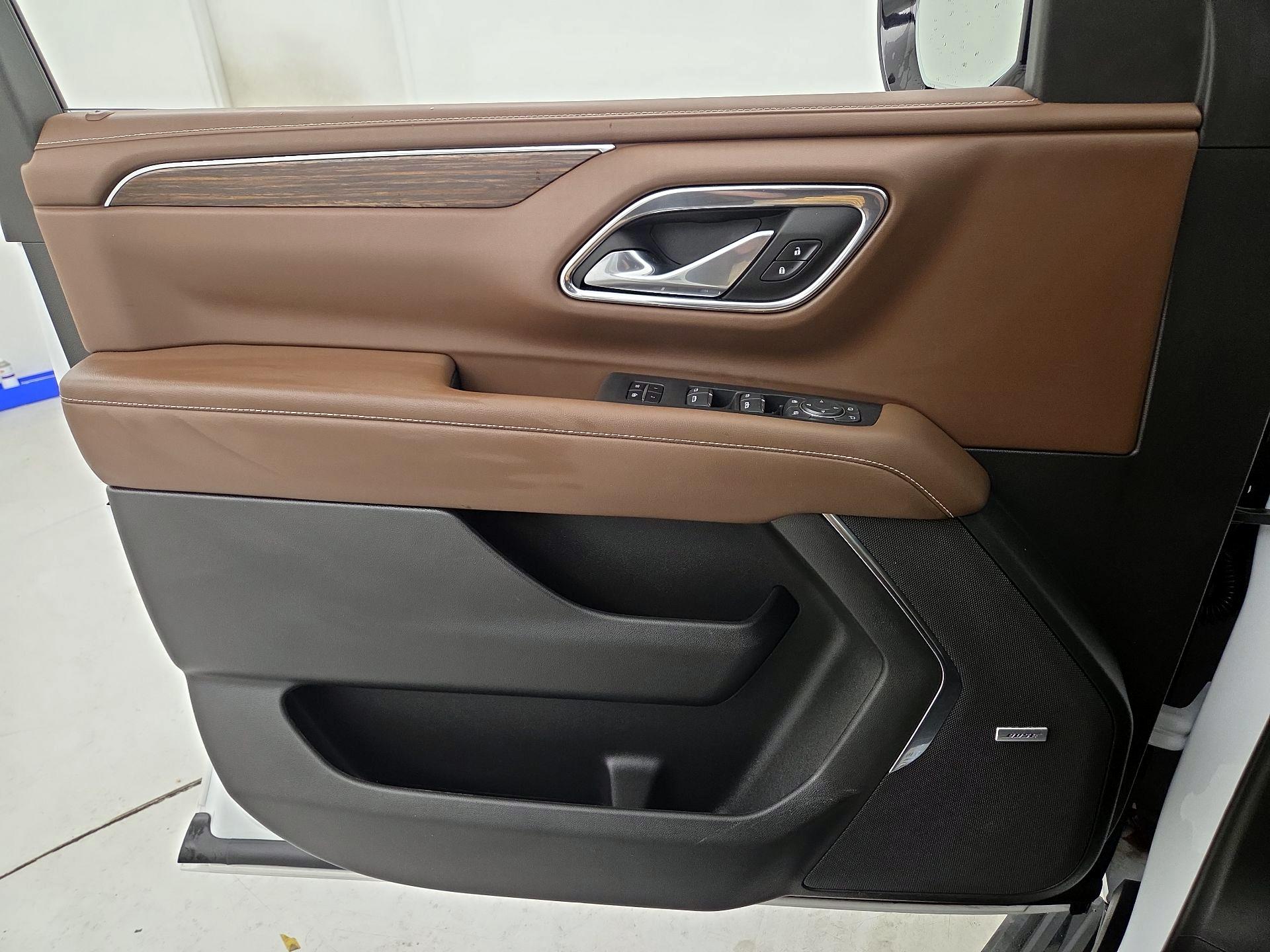 Thumbnail: 2023 Chevrolet Tahoe - 12