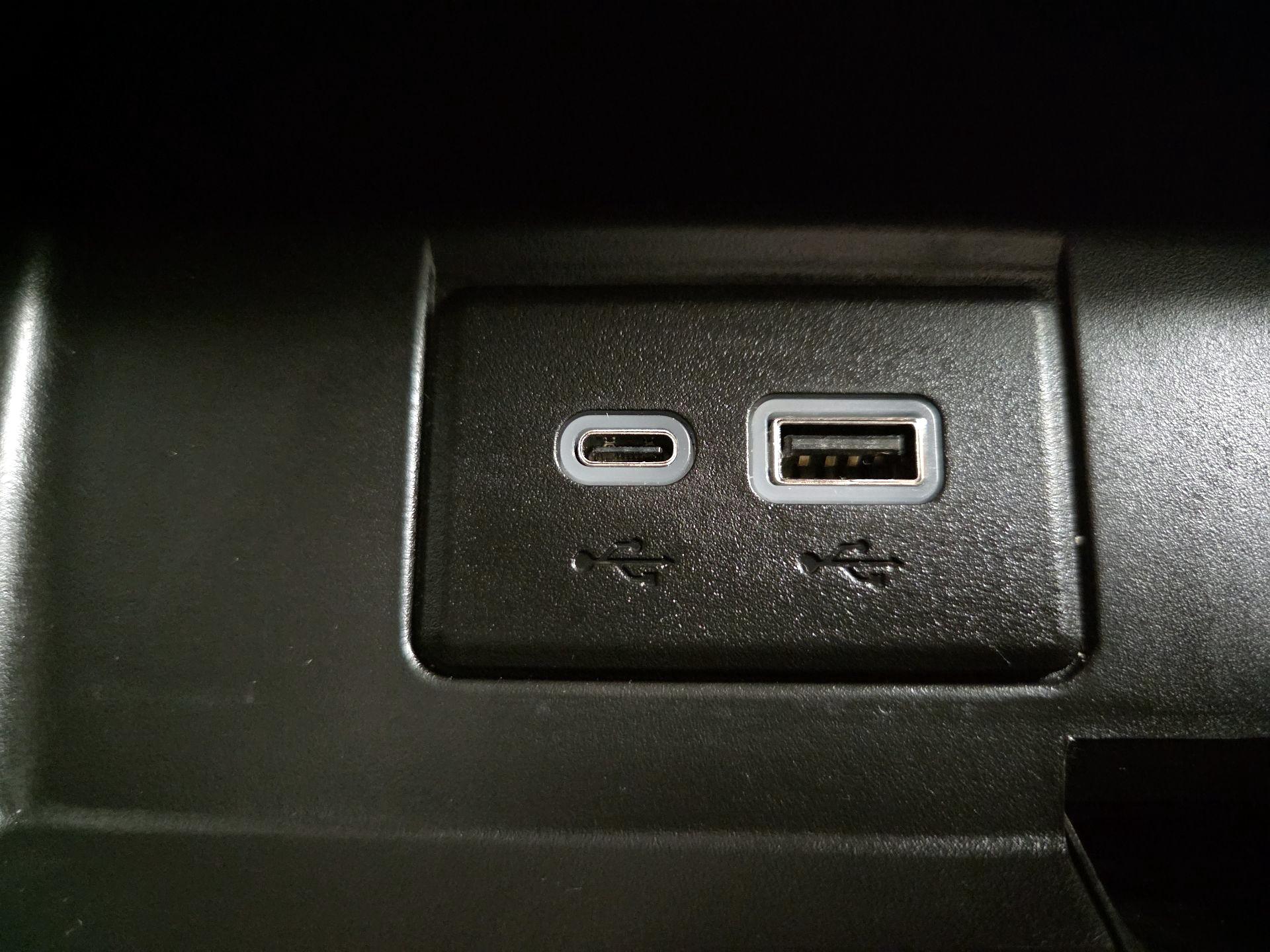 Thumbnail: 2023 Chevrolet Tahoe - 19