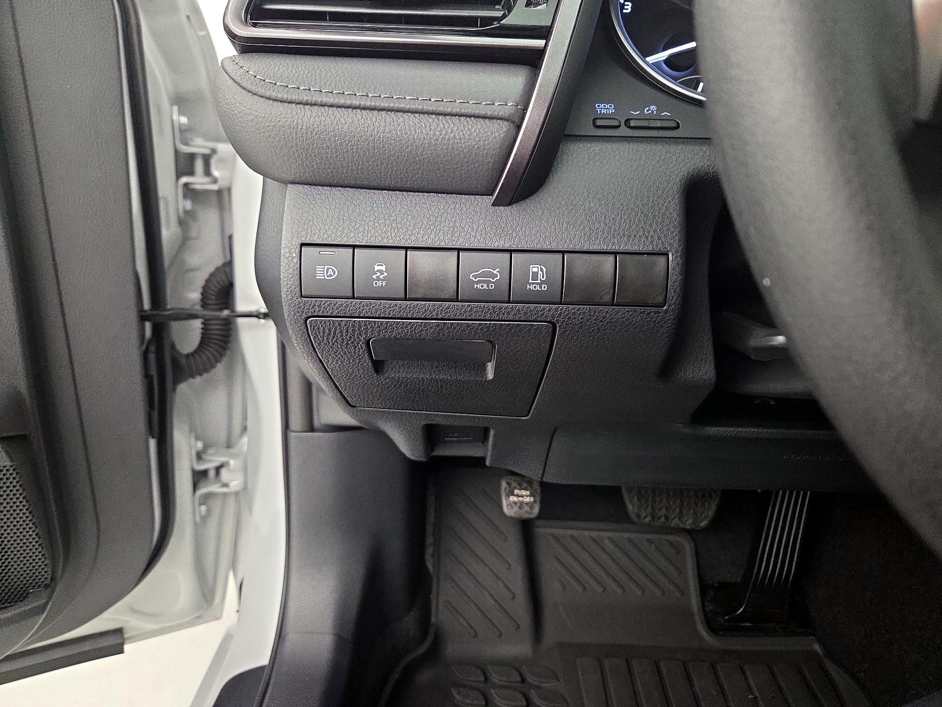 Thumbnail: 2024 Toyota Camry - 13