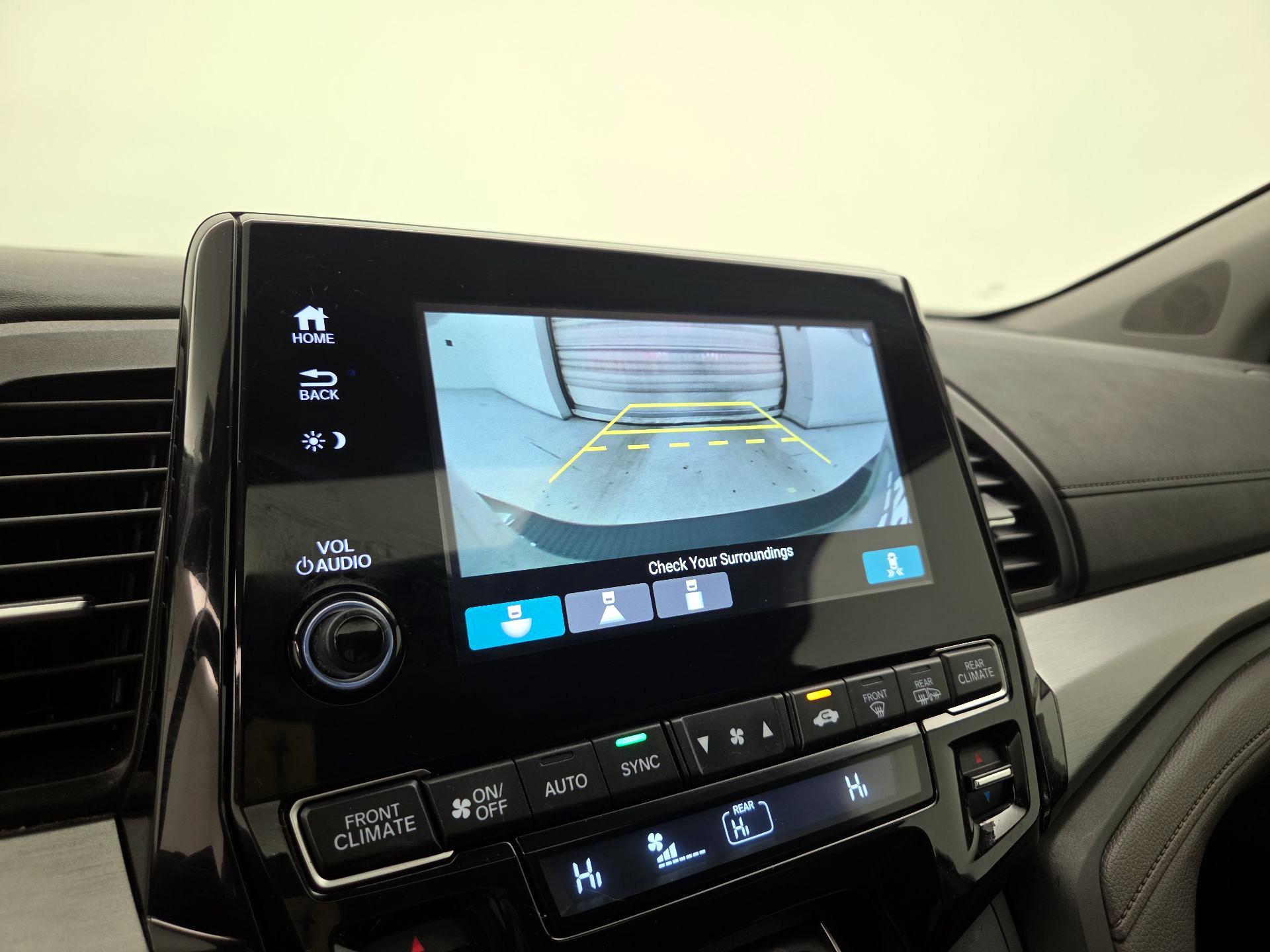 Thumbnail: 2022 Honda Odyssey - 14