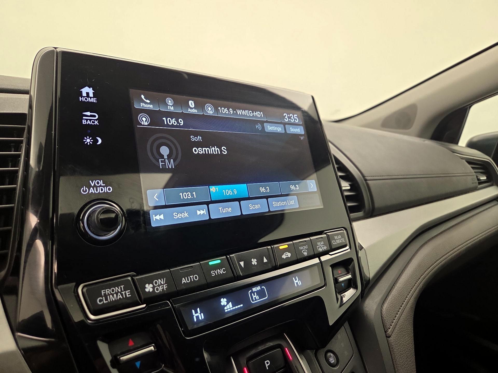 Thumbnail: 2022 Honda Odyssey - 15