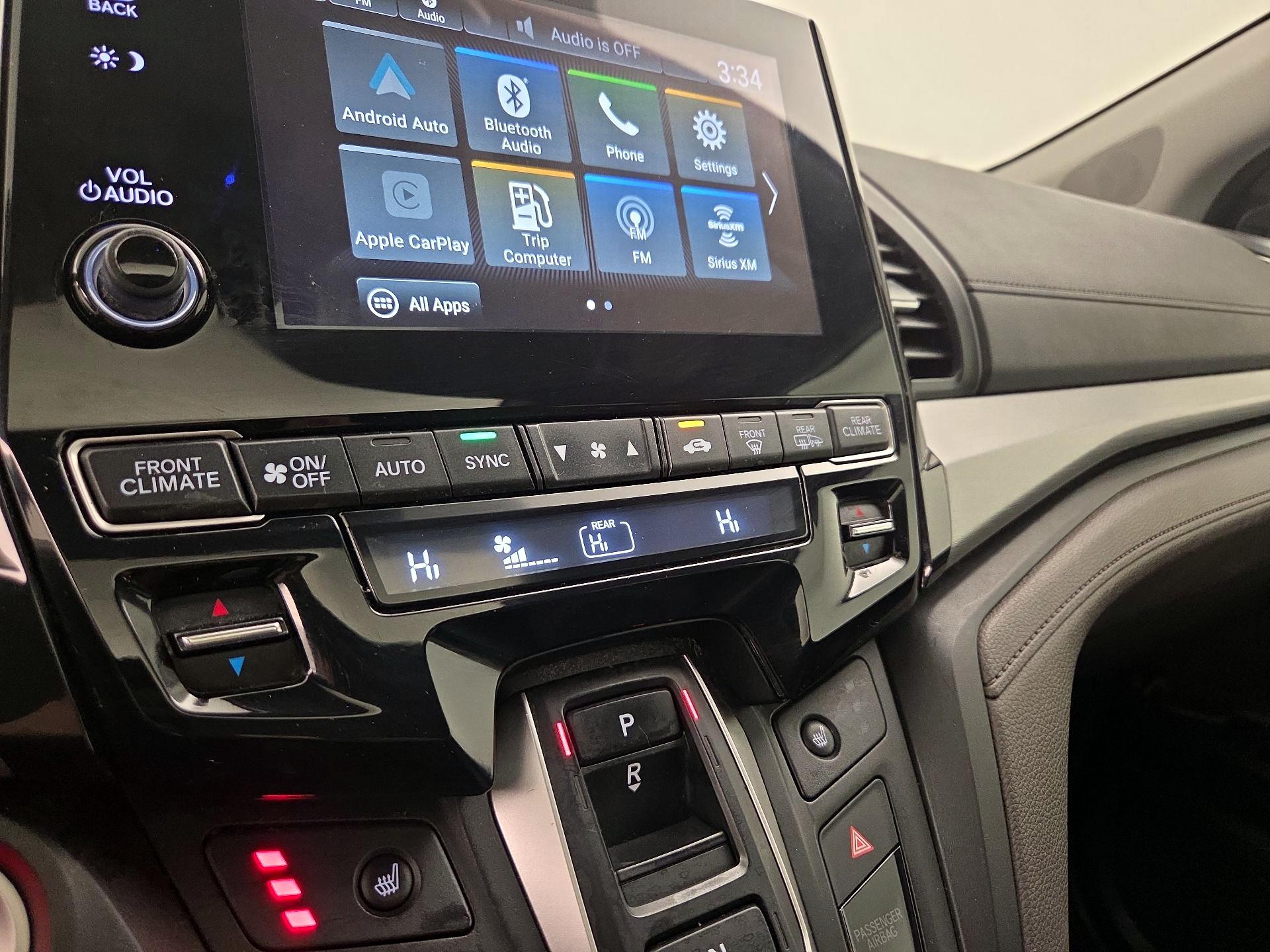 Thumbnail: 2022 Honda Odyssey - 16