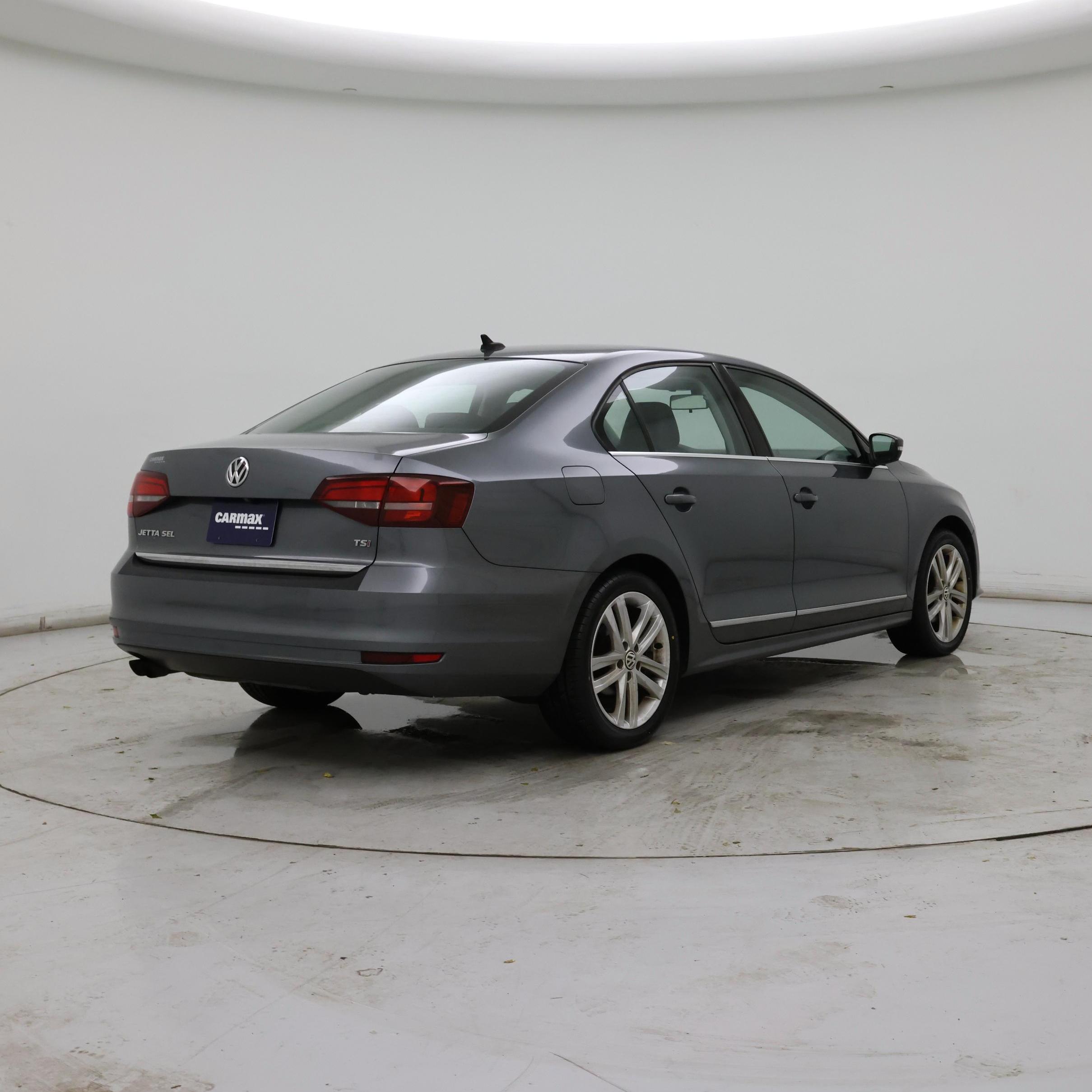 Thumbnail: 2017 Volkswagen Jetta - 8