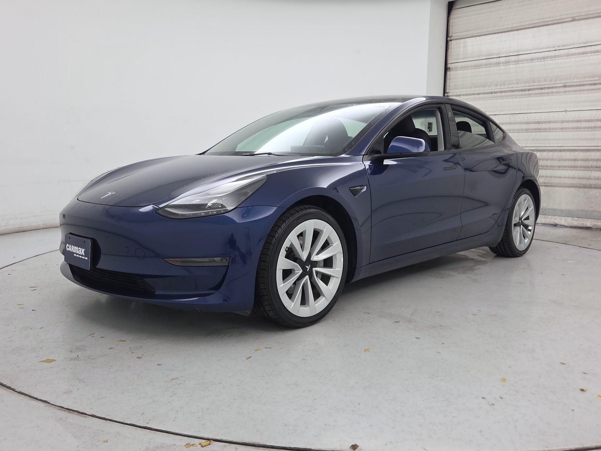 Thumbnail: 2023 Tesla Model 3 - 3